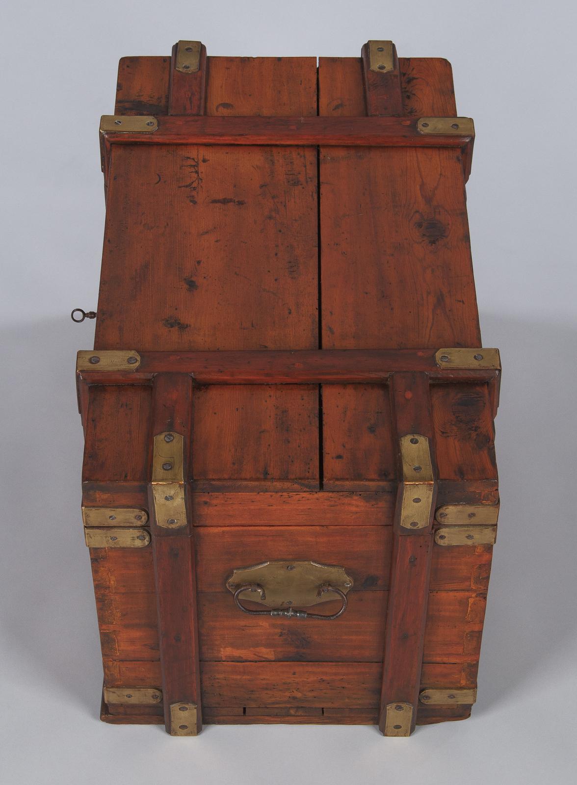 Pine Wooden Trunk or Blanket Chest from Germany, 1930s 7