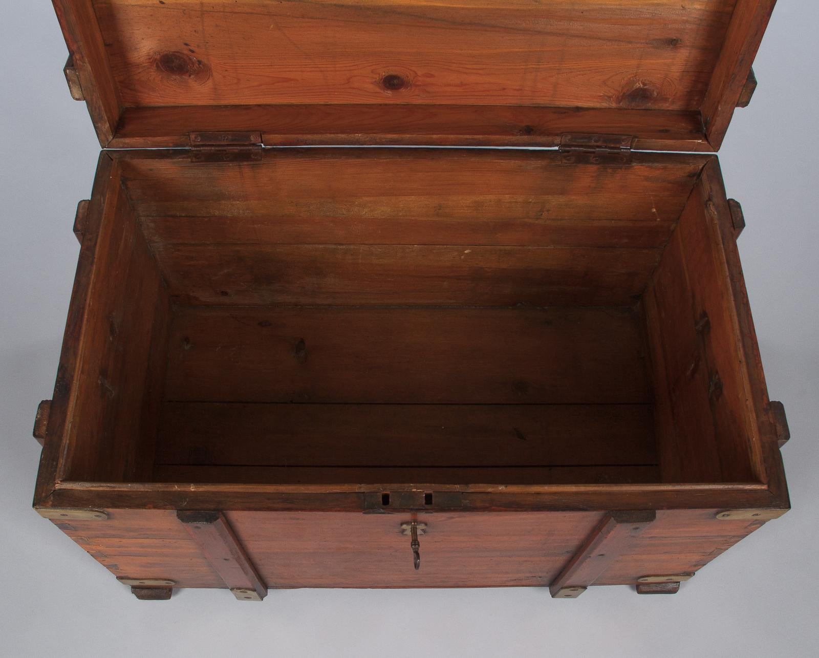 Pine Wooden Trunk or Blanket Chest from Germany, 1930s 1