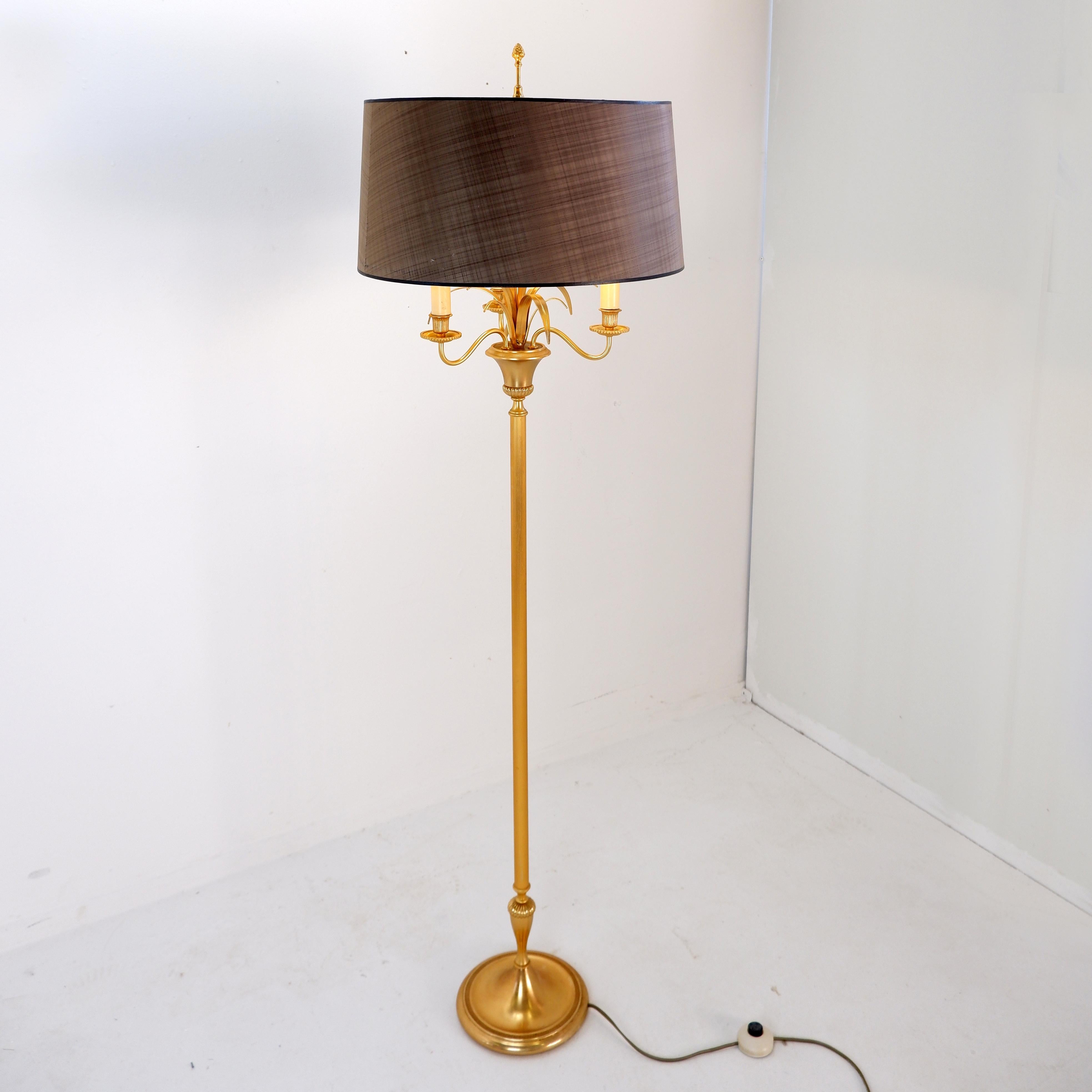 Pineapple Brass Floor Lamp in the Style of Maison Charles, Circa 1970 For Sale 6