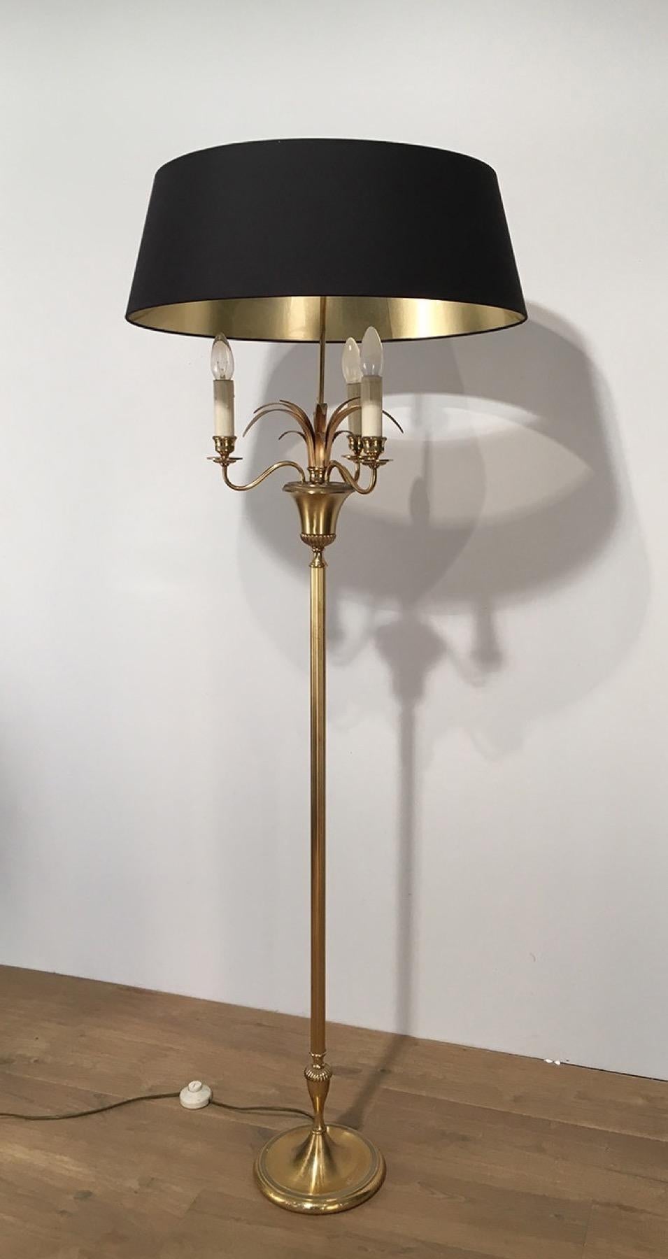 Lampadaire en laiton ananas dans le style de la Maison Charles, datant d'environ 1970 en vente 10