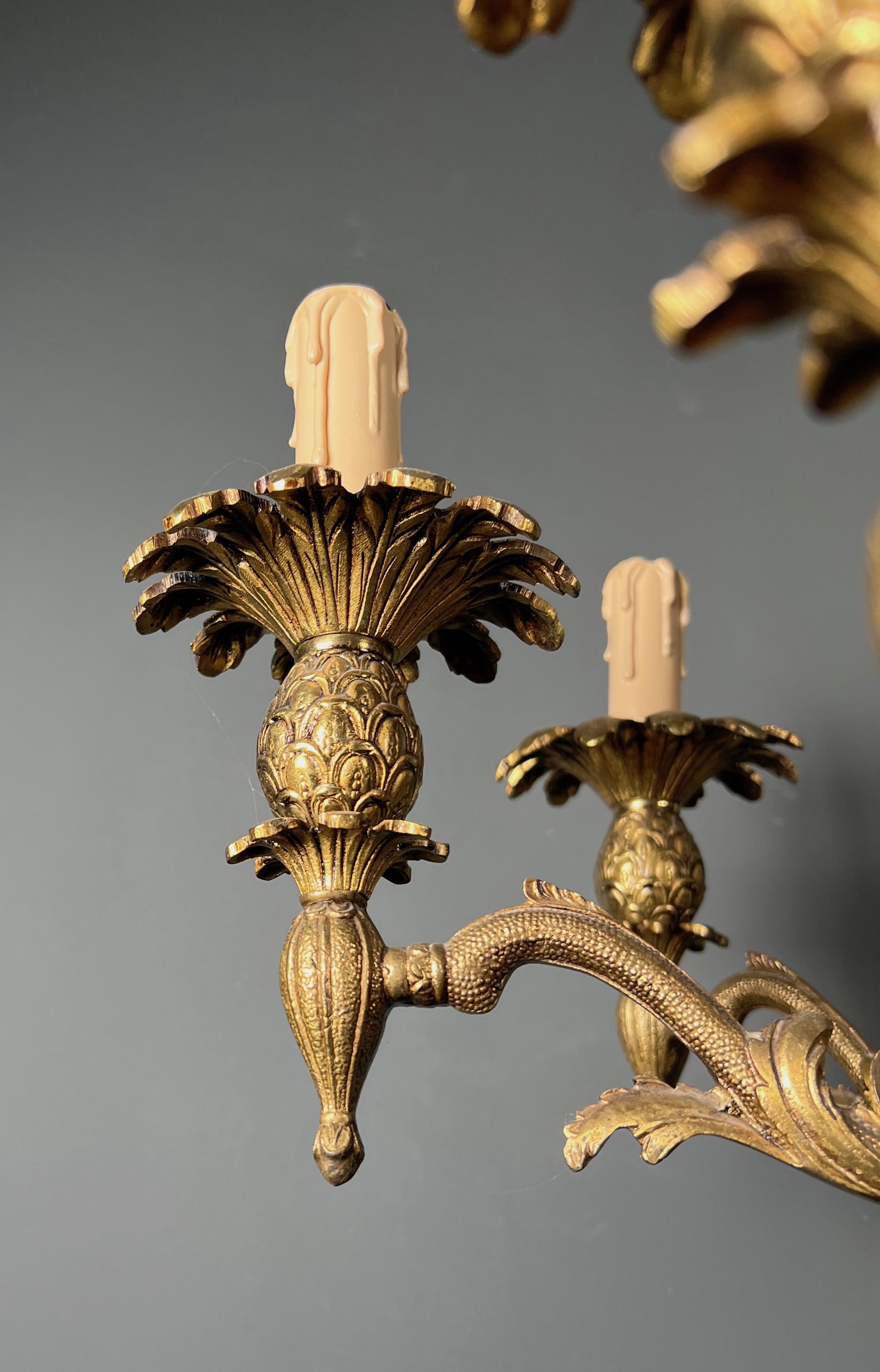 Pineapple Bronze Chandelier with 8 Arms in the Style of Maison Charles For Sale 10