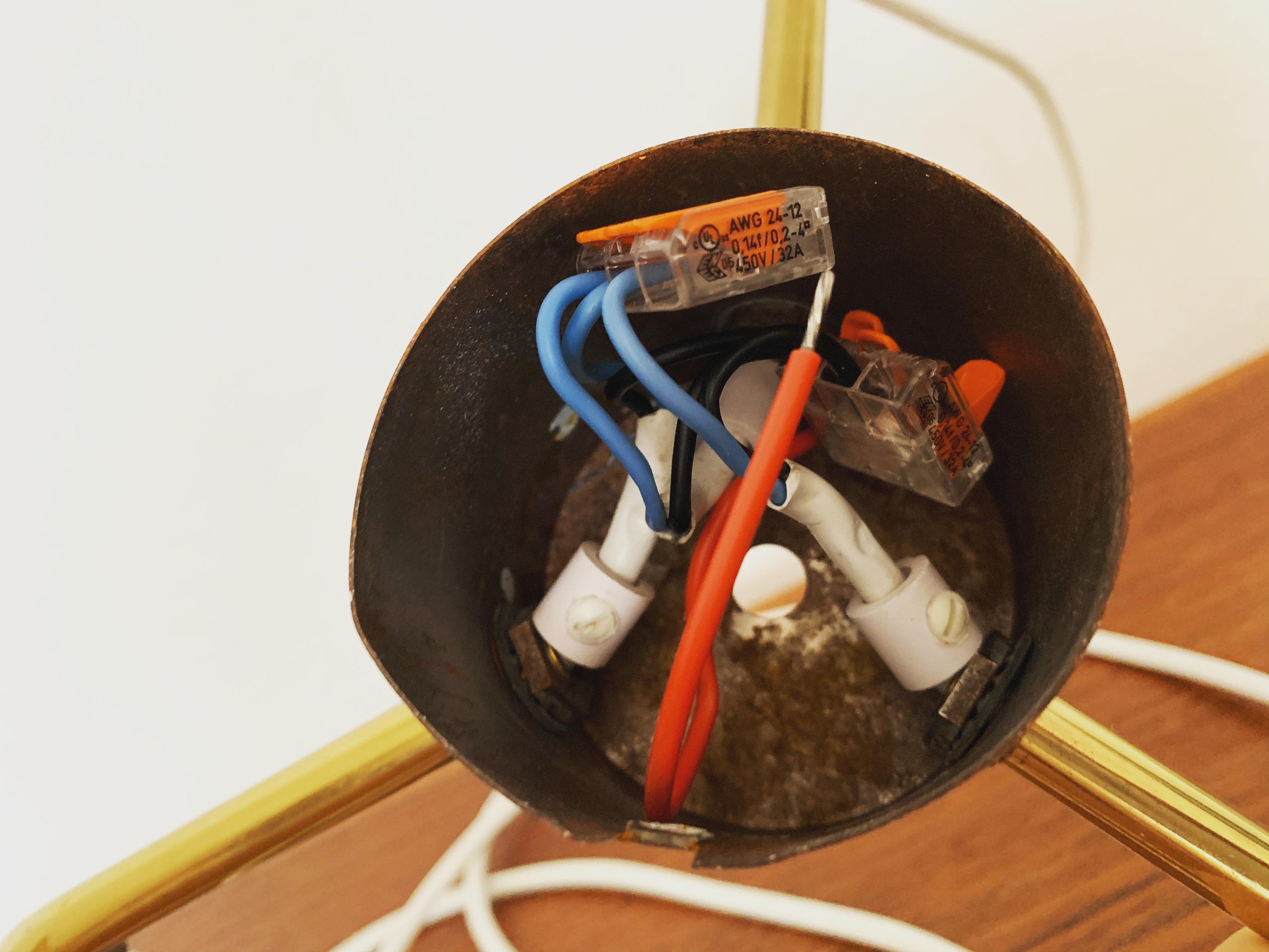 Pineapple Cascading Lamp For Sale 9