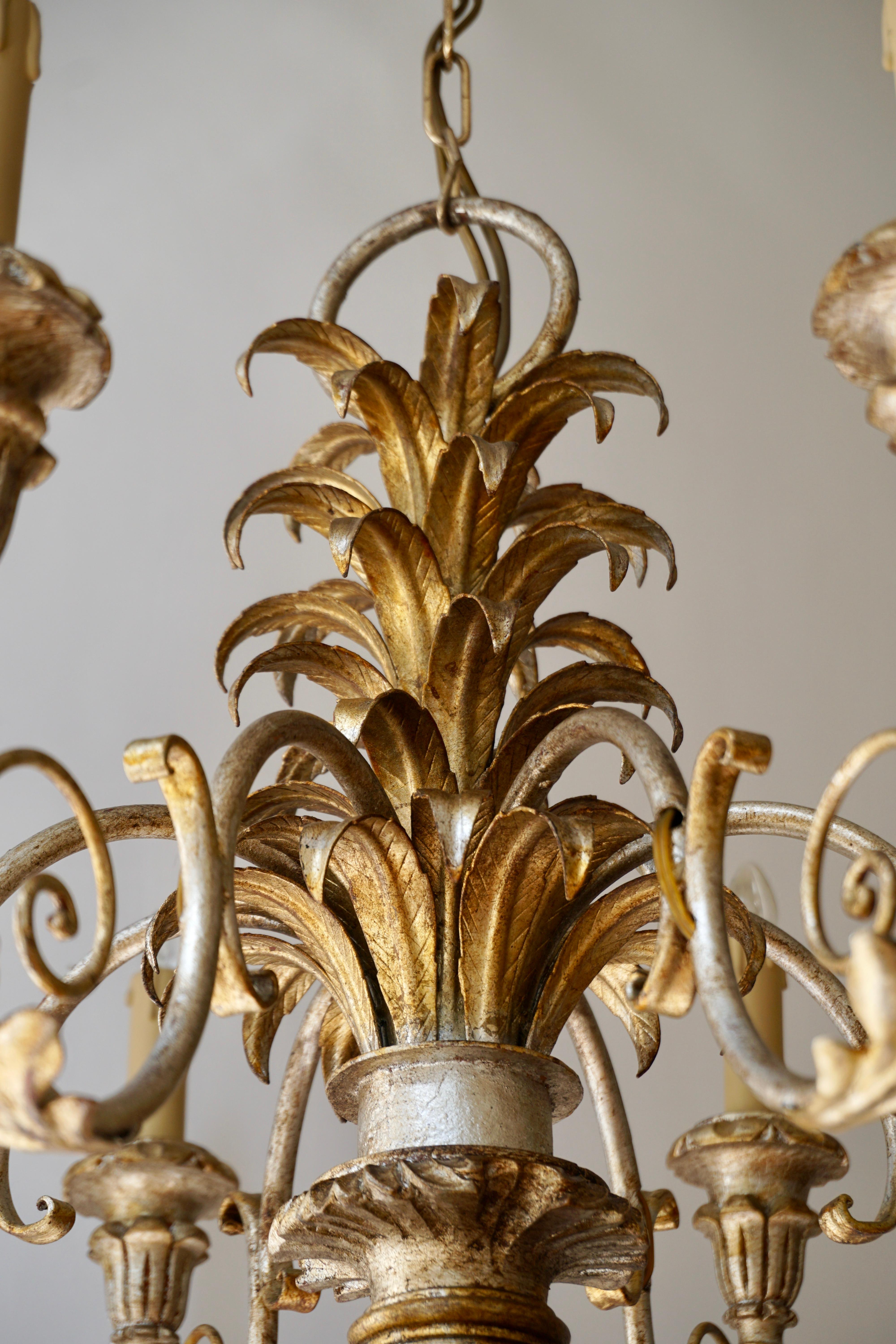 Pineapple Chandelier in Lacquered Wood and Gilt Brass, 1950s For Sale 5