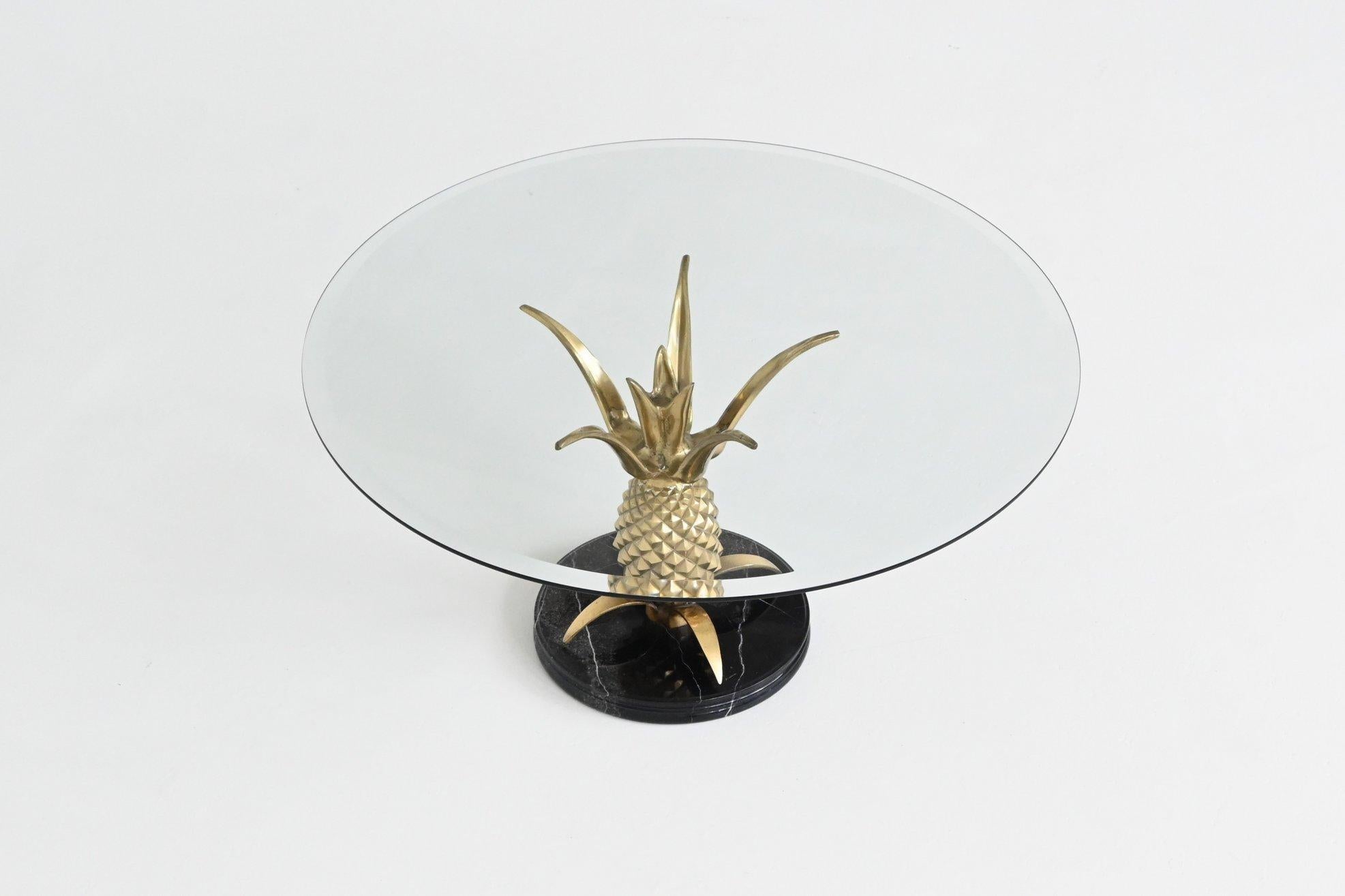 Pineapple coffee table brass and marble Hollywood Regency France 1970 7