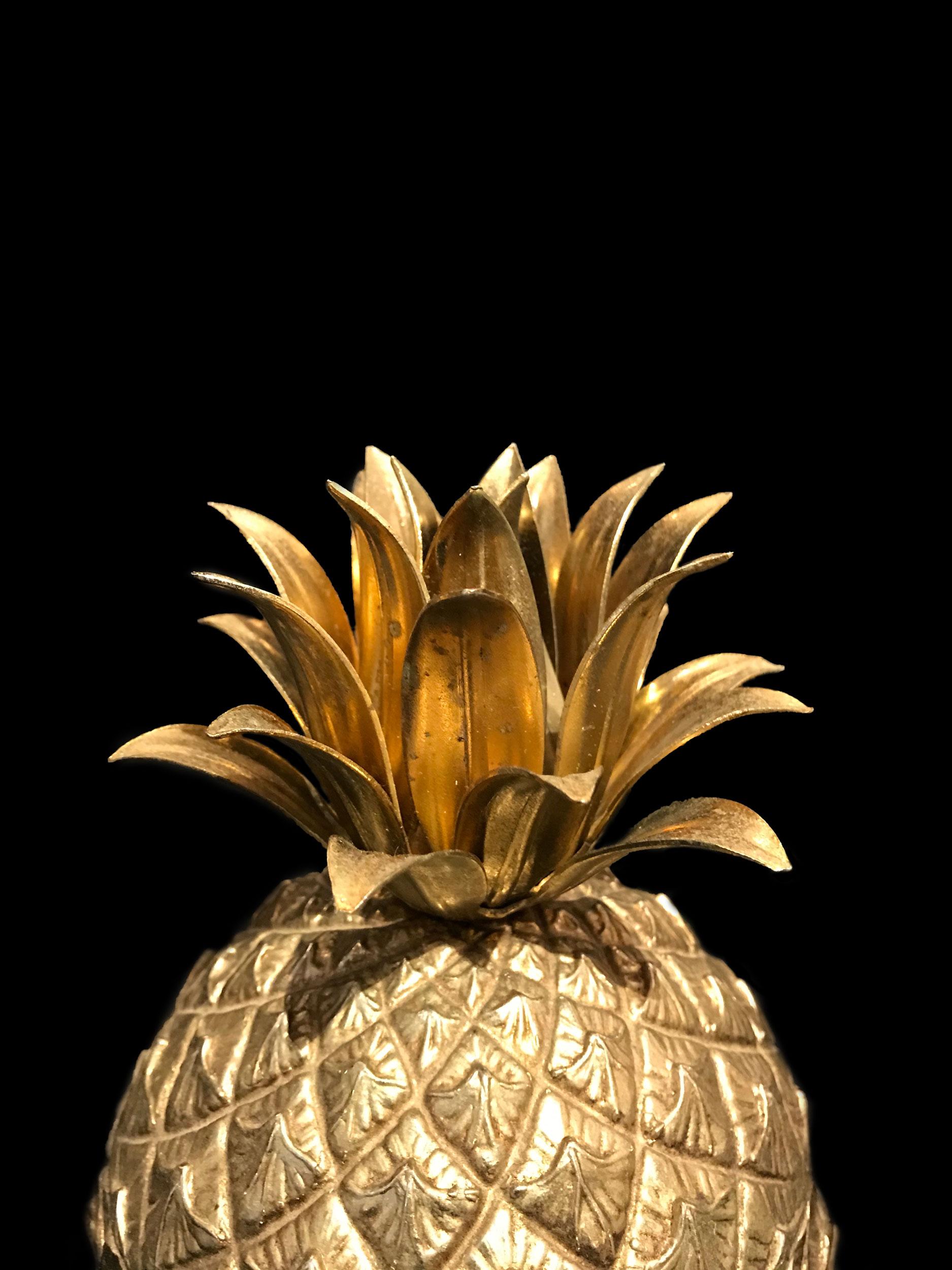 Seau à glace en forme d'ananas Conçu par Mauro Manetti:: plaqué or:: circa 1960 Bon état à Paris, FR