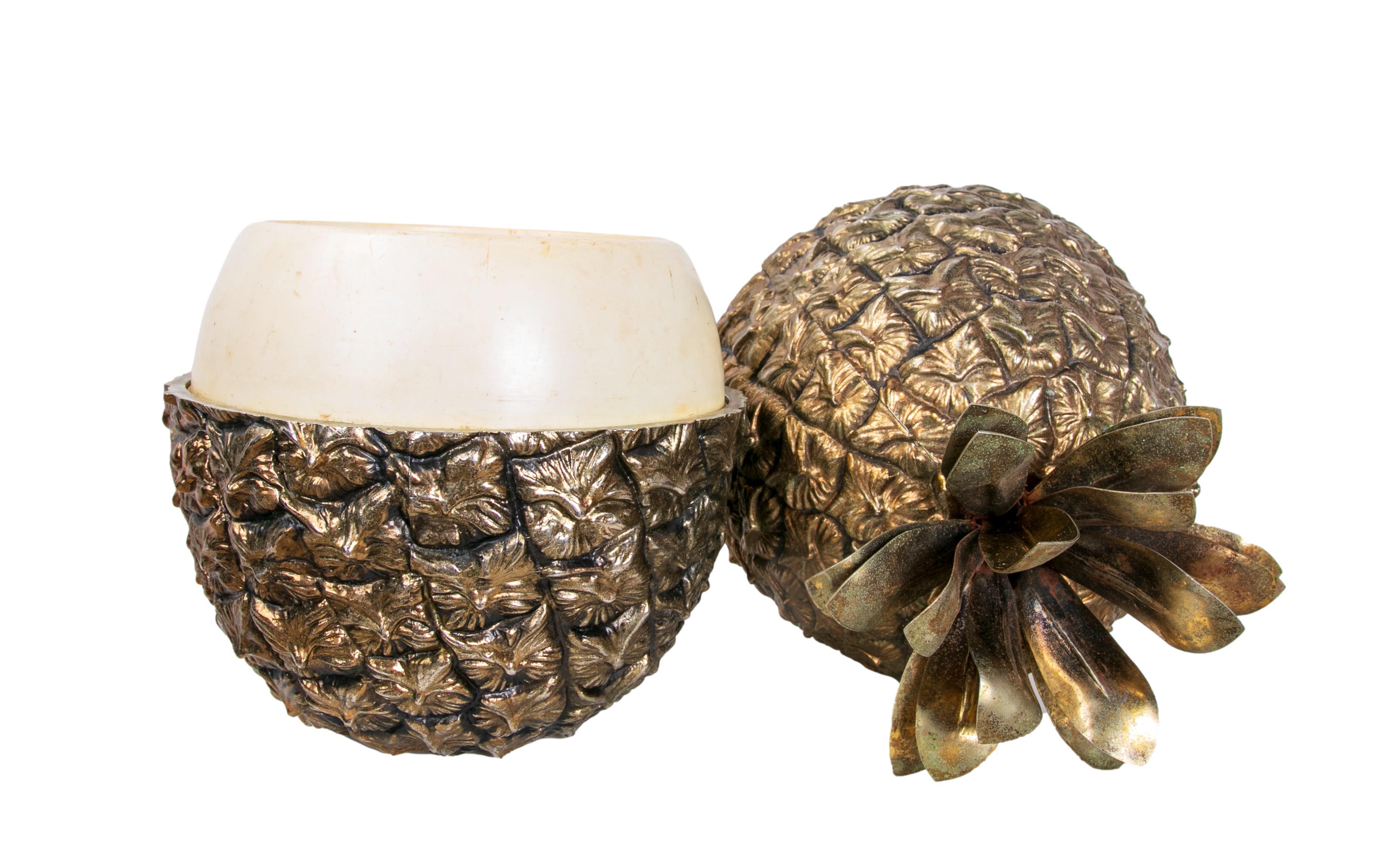 Cubitera Piña Diseñada por Mauro Manetti, bañada en plata, hacia 1960 en Bueno estado para la venta en Marbella, ES