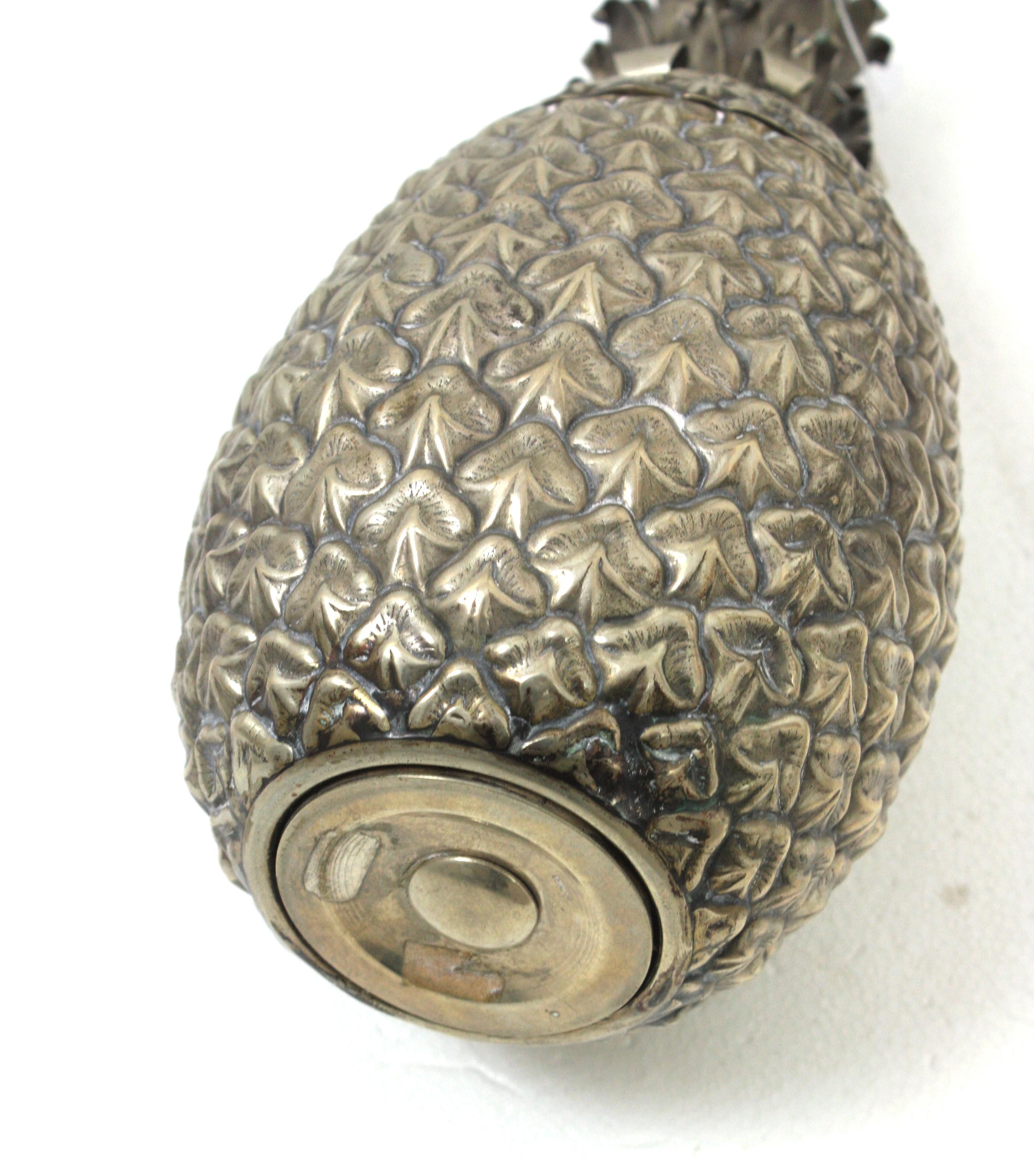Enfriador de vino con cubitera de piña al estilo de Mauro Manetti, Italia, años 50 en venta 12