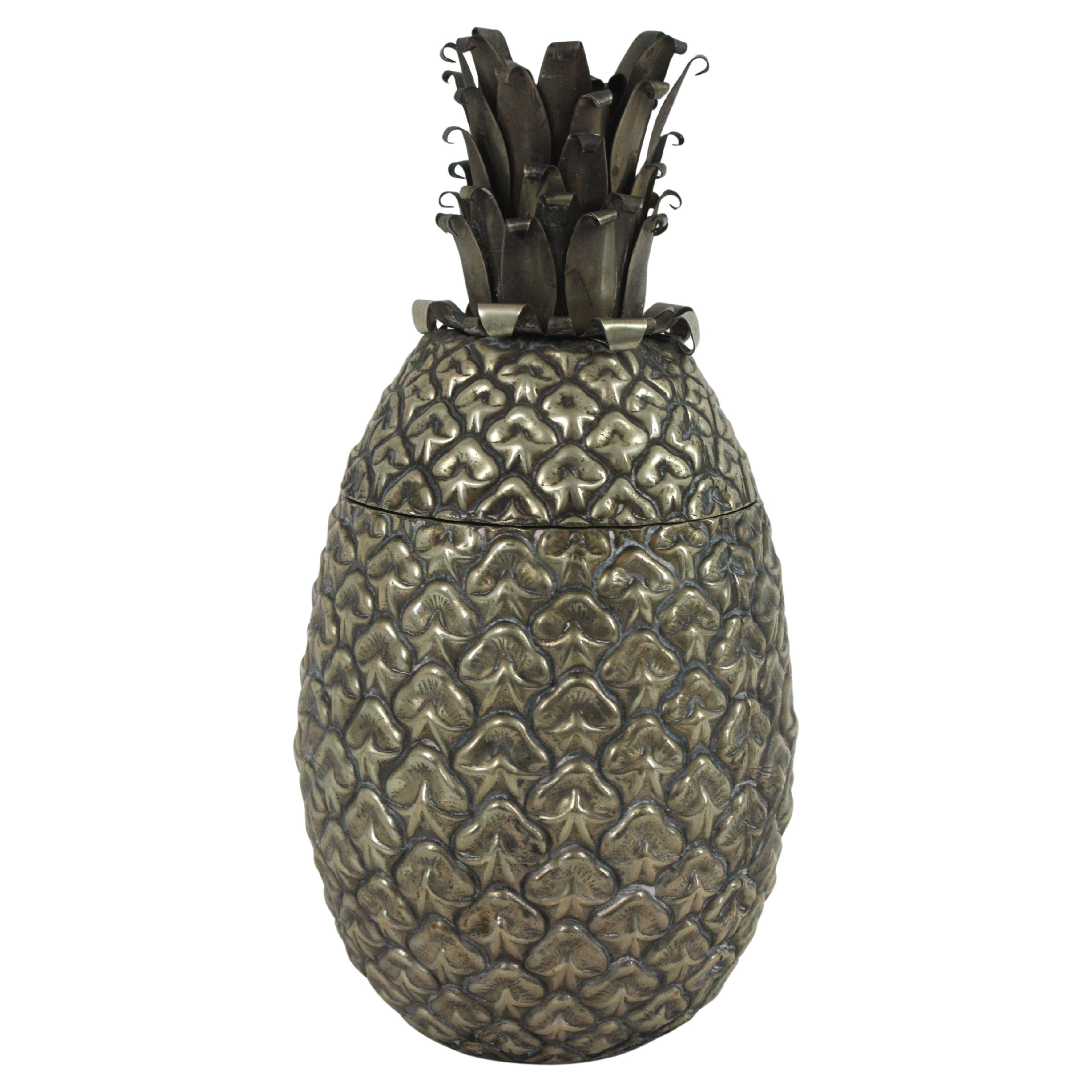 Enfriador de vino con cubitera de piña al estilo de Mauro Manetti, Italia, años 50 Regencia de Hollywood en venta