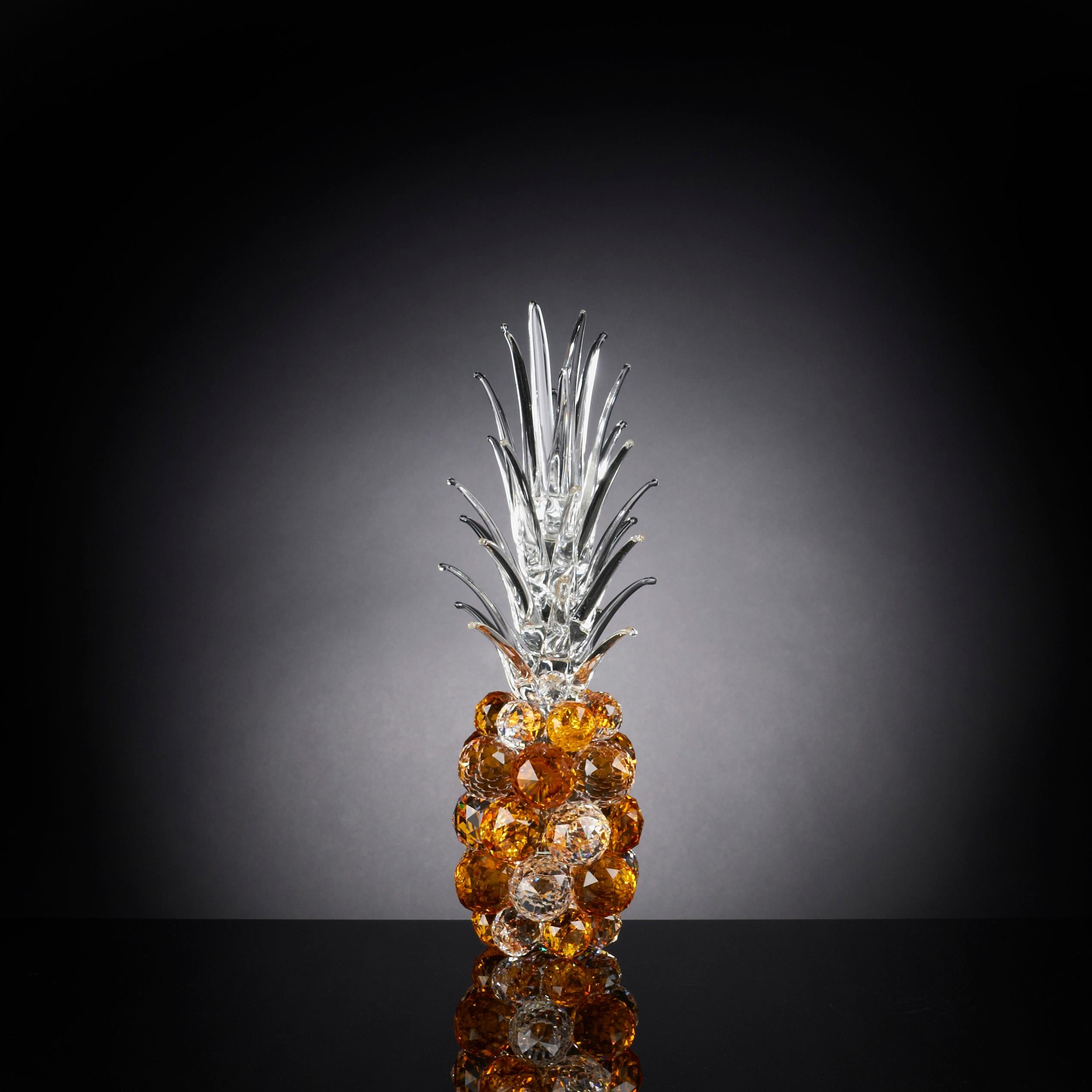 Contemporary Pineapple Medium in Crystal, Italy For Sale