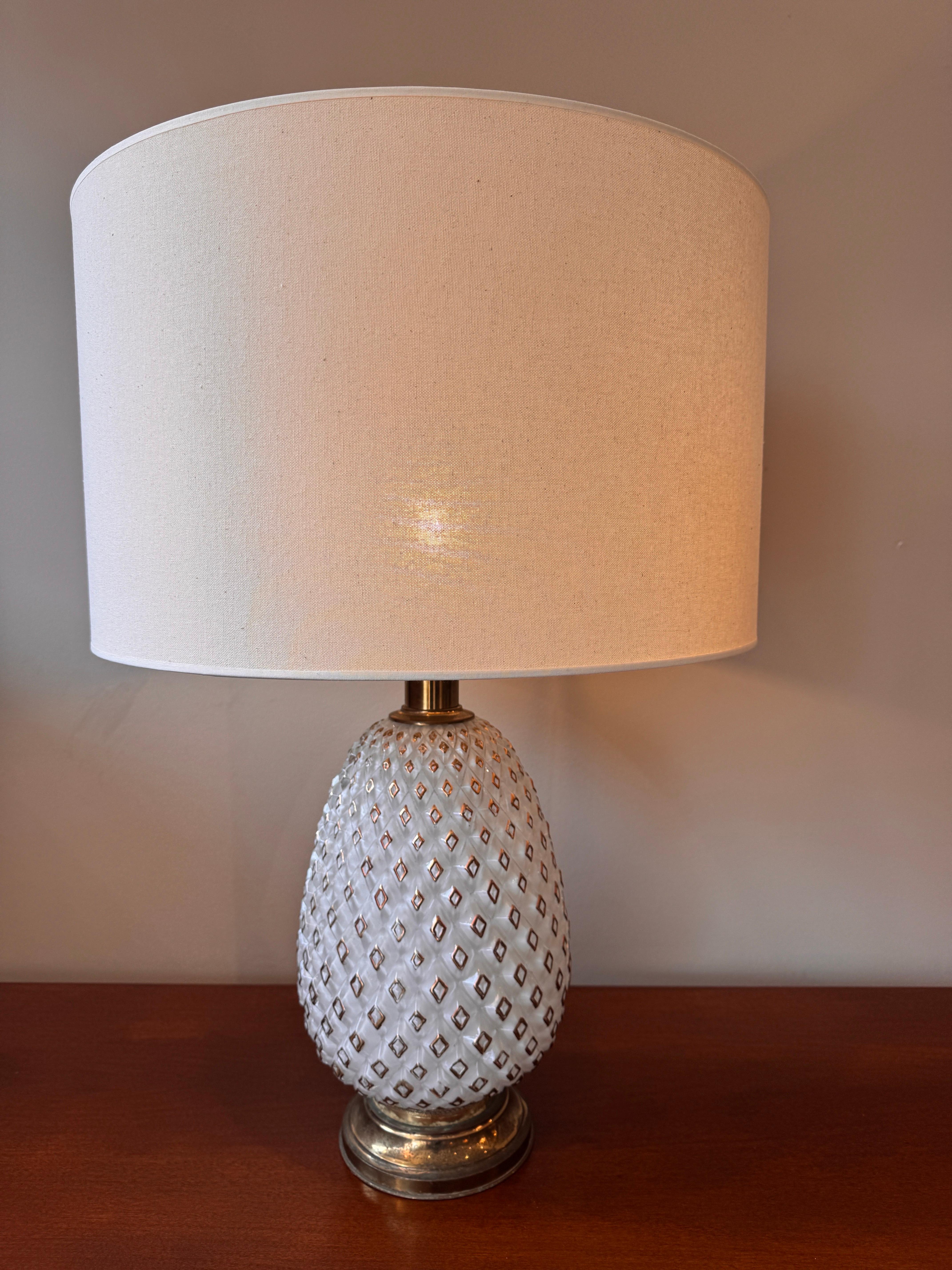 italien Lampe de table ananas en verre de Murano en vente