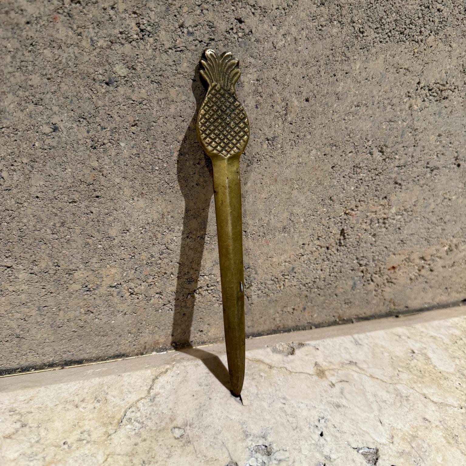 Ananas Skulptur Brieföffner aus massivem Messing im Angebot 2
