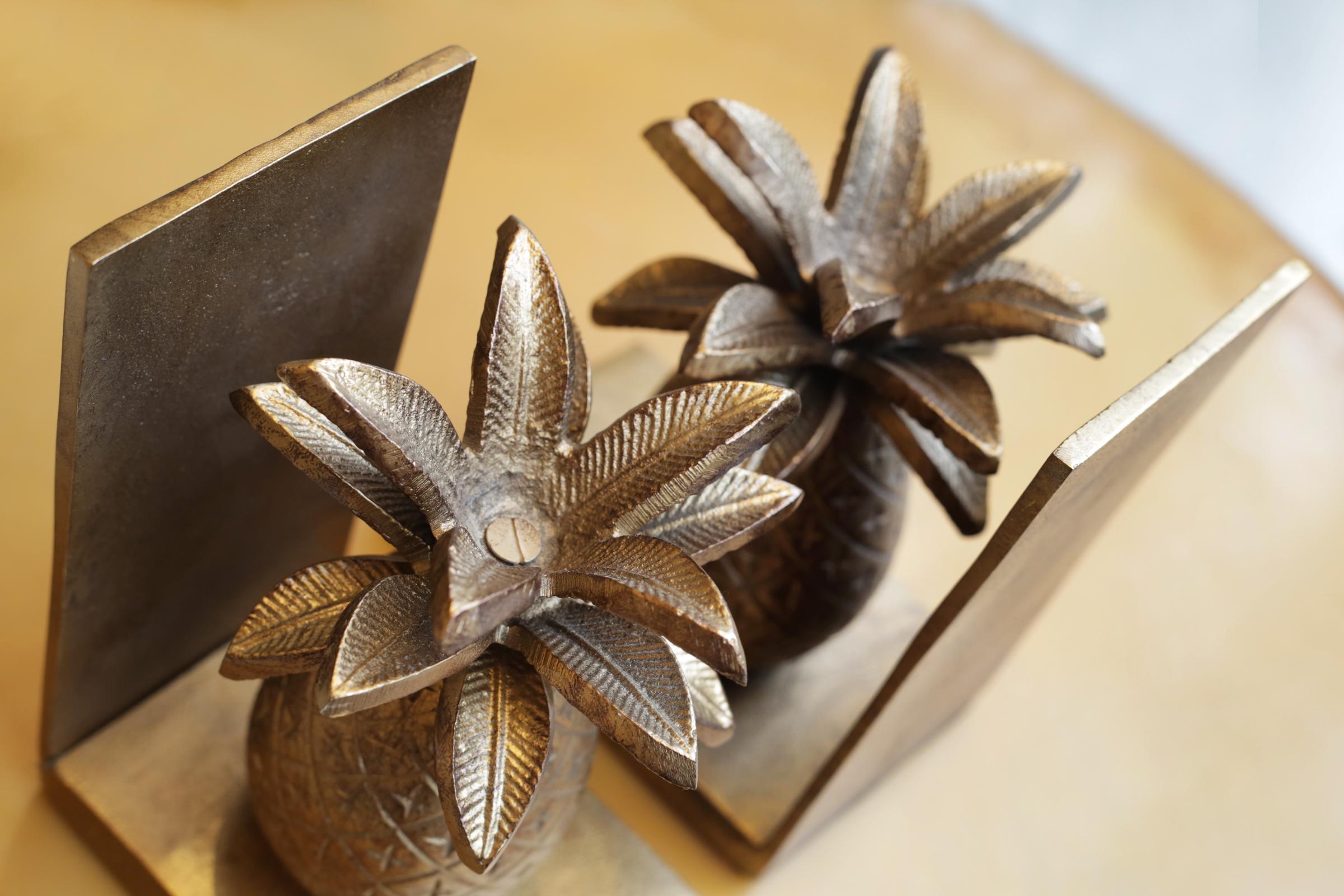 Pineapple Set of 2 Bookends In New Condition For Sale In Paris, FR