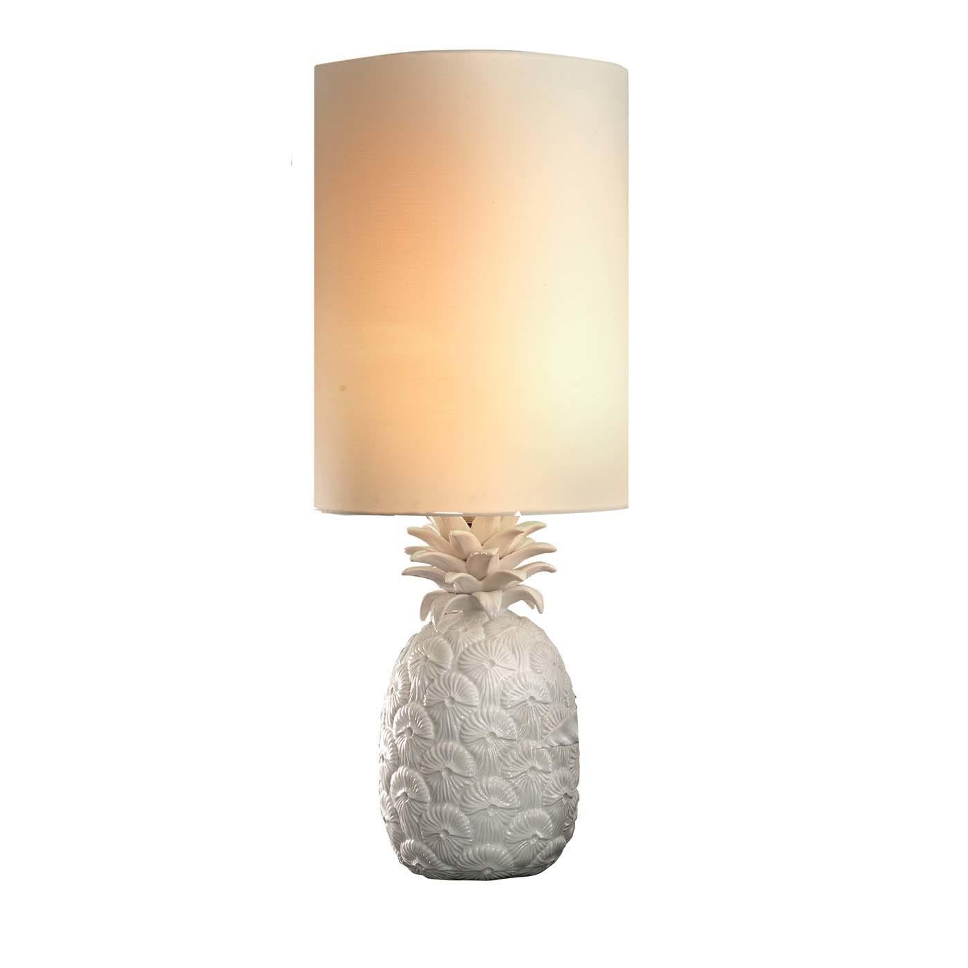 small pineapple lamps