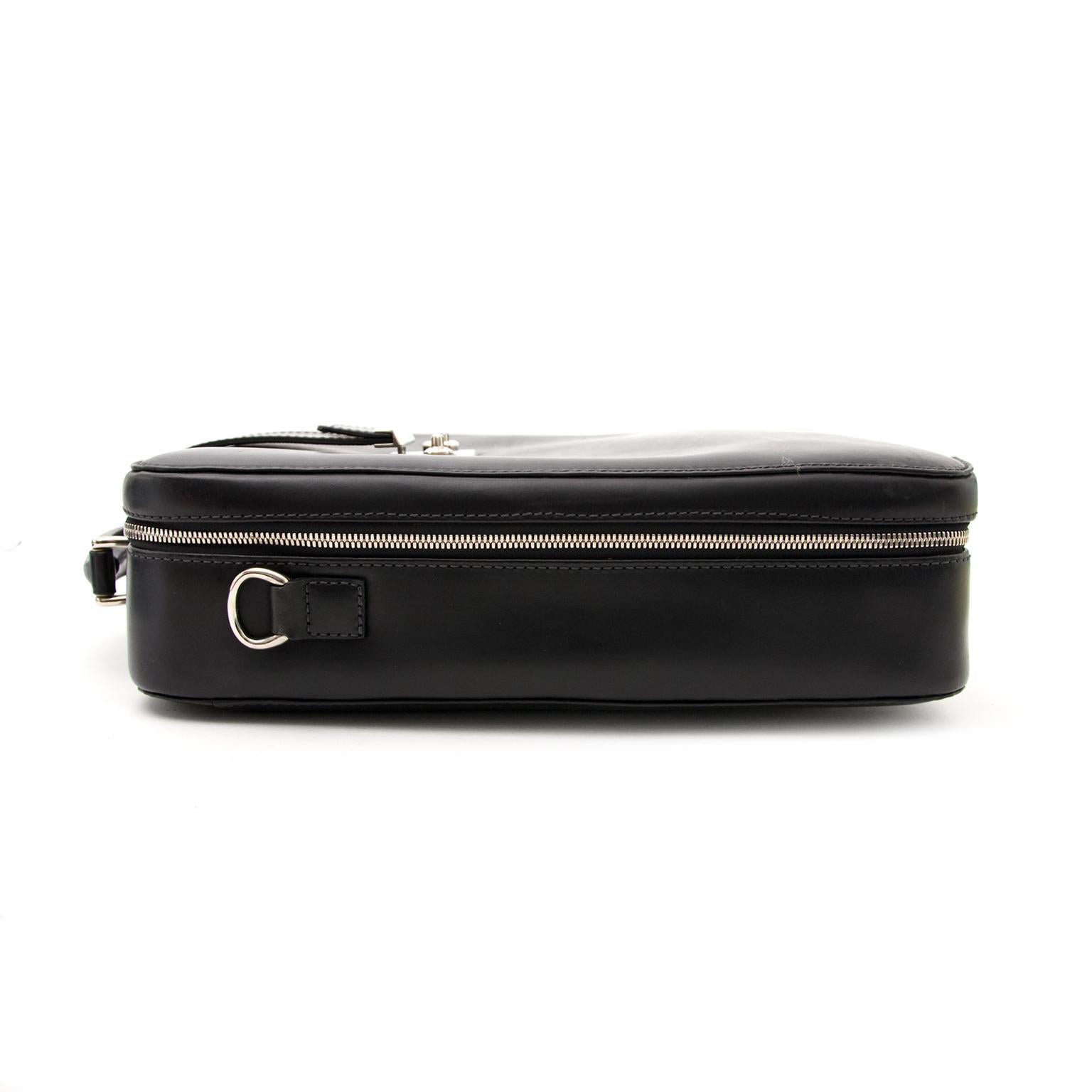 Pineider Power Elegance Black Leather Laptop Briefcase In Good Condition For Sale In Antwerp, BE