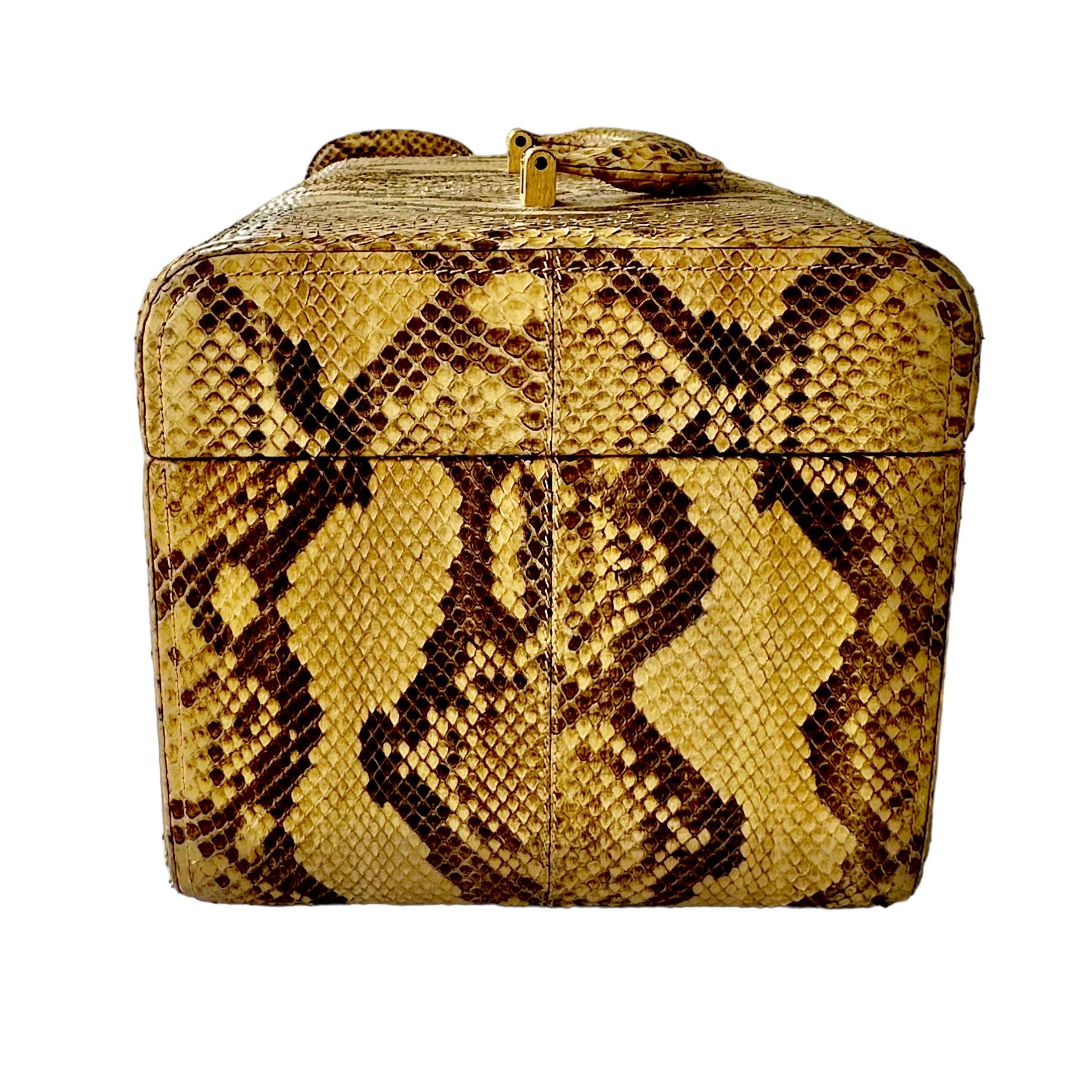 Pineider Reptile Skin Covered Travel Beauty Case and Companion Jewelry Case In Good Condition For Sale In Palm Beach, FL