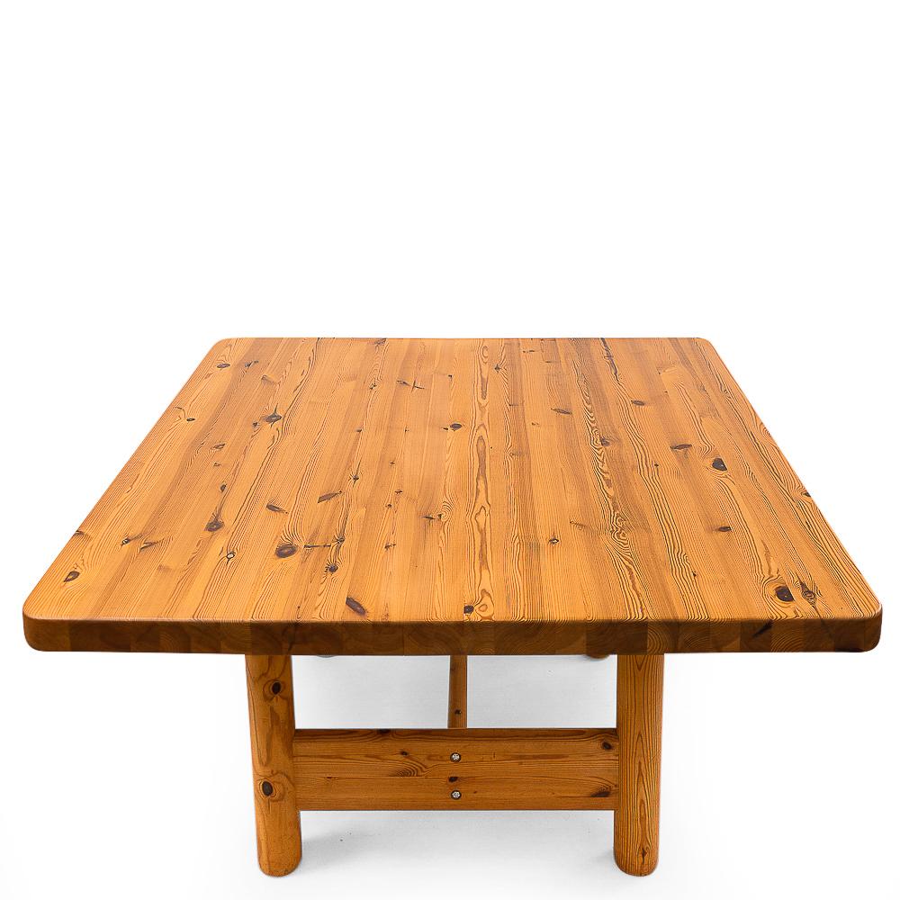 Square dining table by the Danish architect Rainer Daumiller, produced by Hirtshals Sawmill during the late 1970s.

6 cm thick, solid wood and rounded corners, the pinewood has developed a wonderful patina over time.



 

 

Origination: