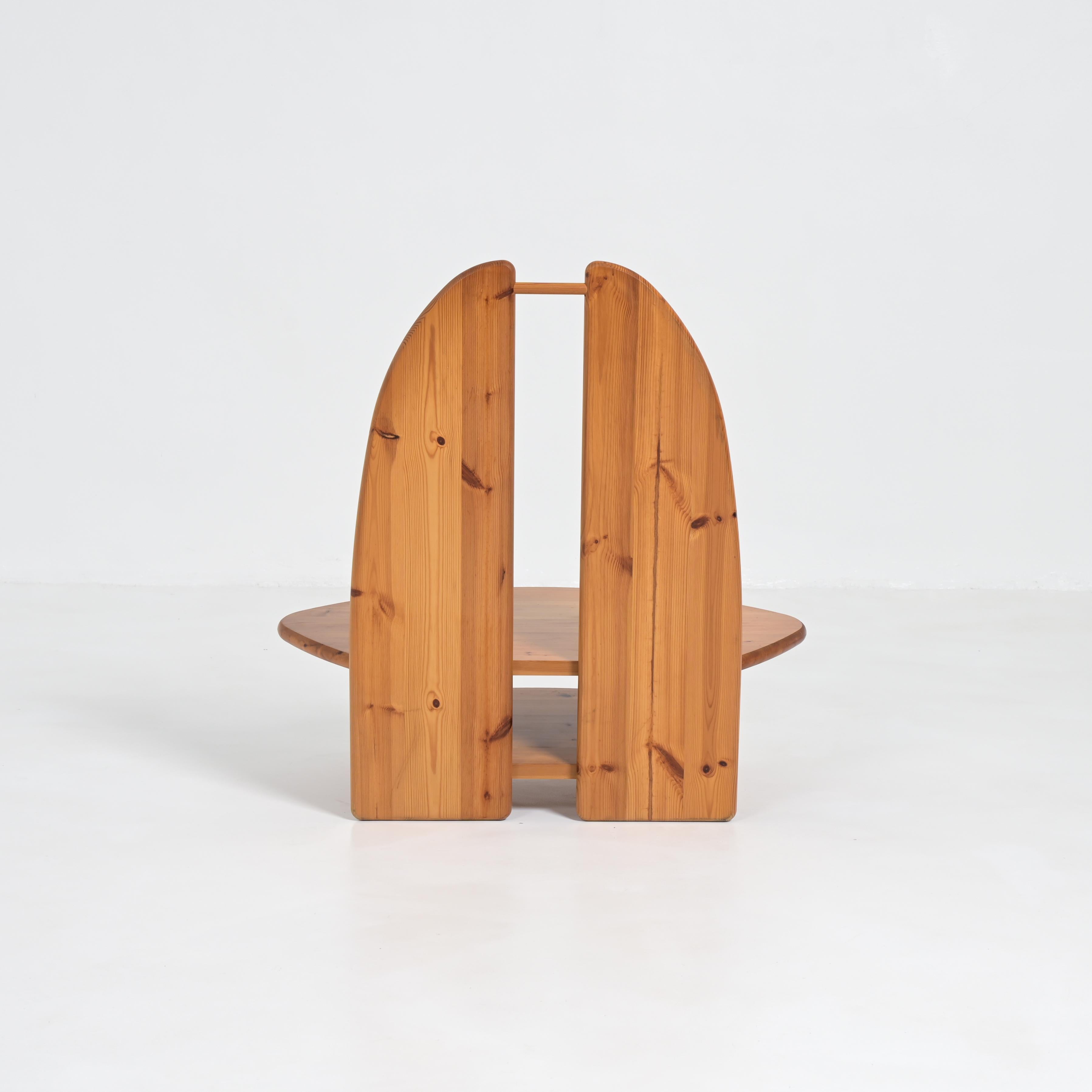 Fauteuil à roulettes en bois de pin en vente 6
