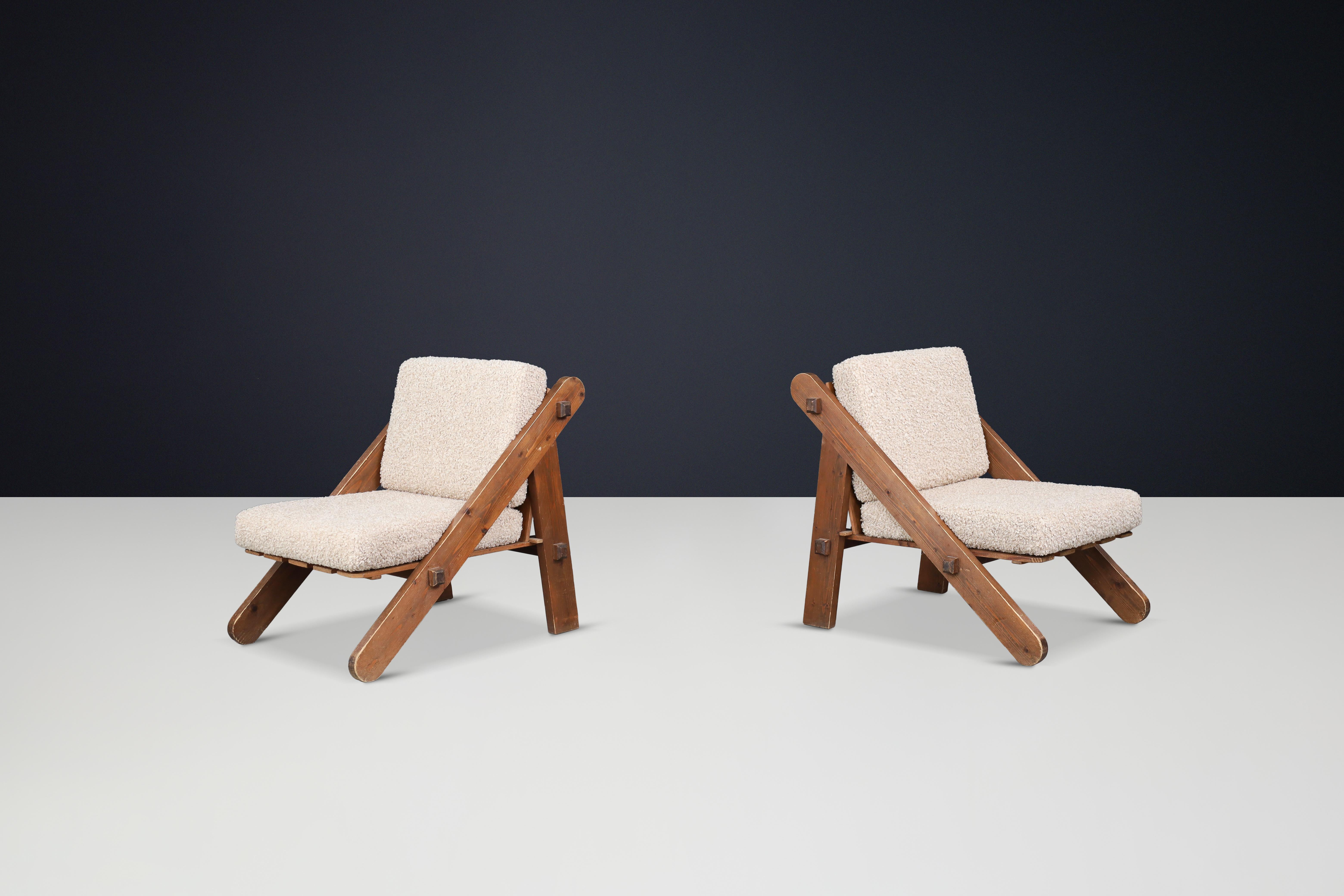 French Pinewood Lounge Chairs in New Teddy Upholstery, France, 1970s For Sale