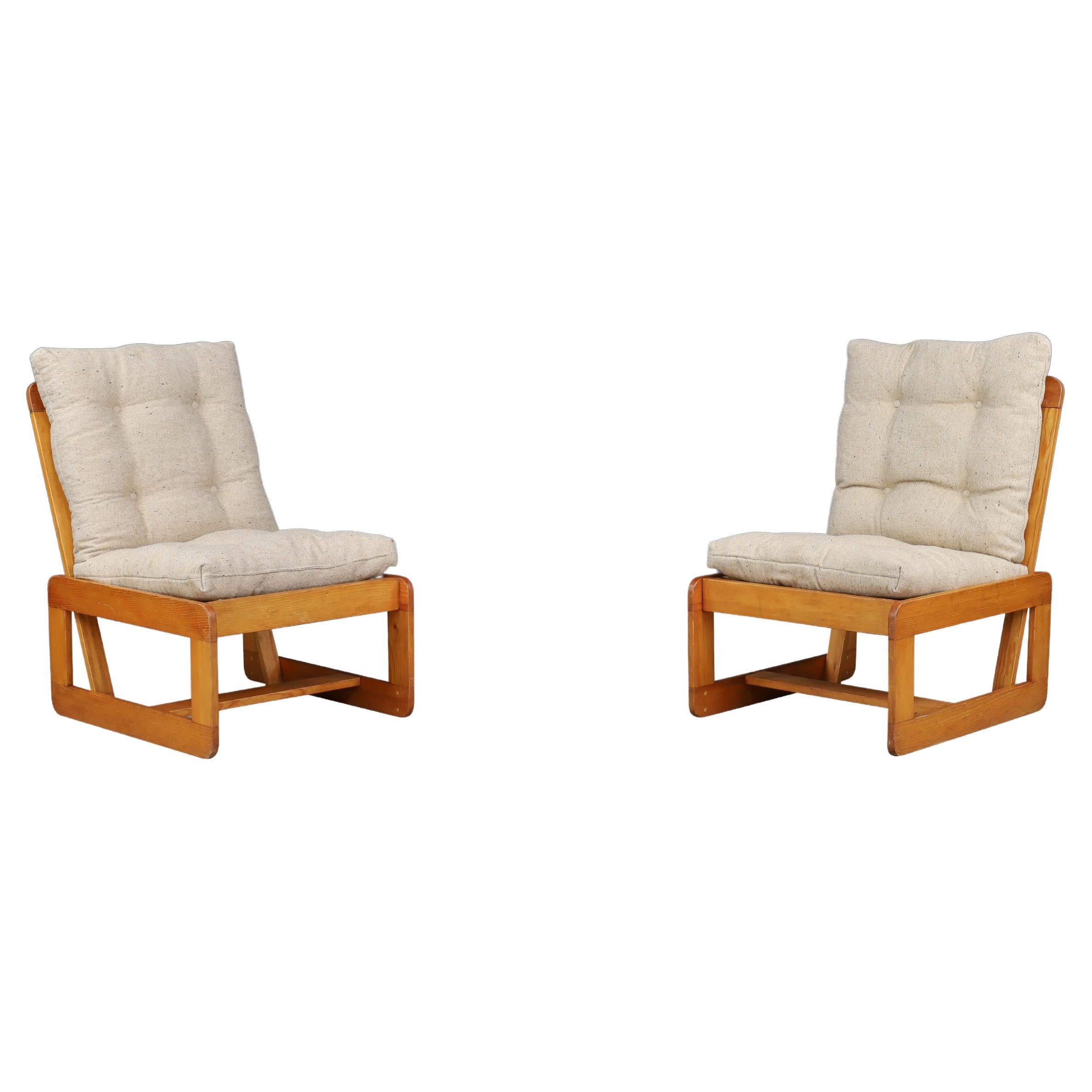 Pinewood Lounge Chairs In Original Jute Fabric Italy 1970s