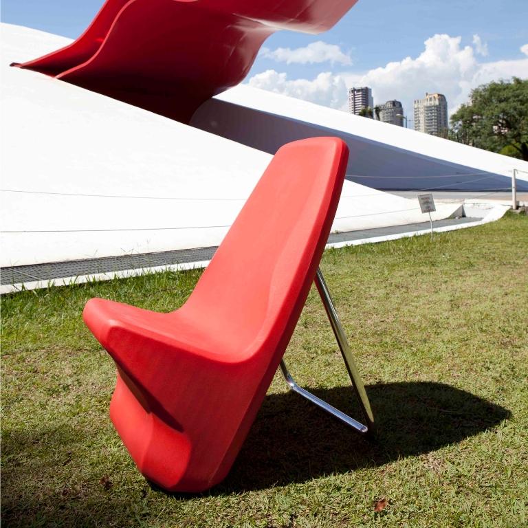 Aluminum Pininfarina Beach Chair, A LOT OF Brasil Collection, Brazil, 2013 For Sale