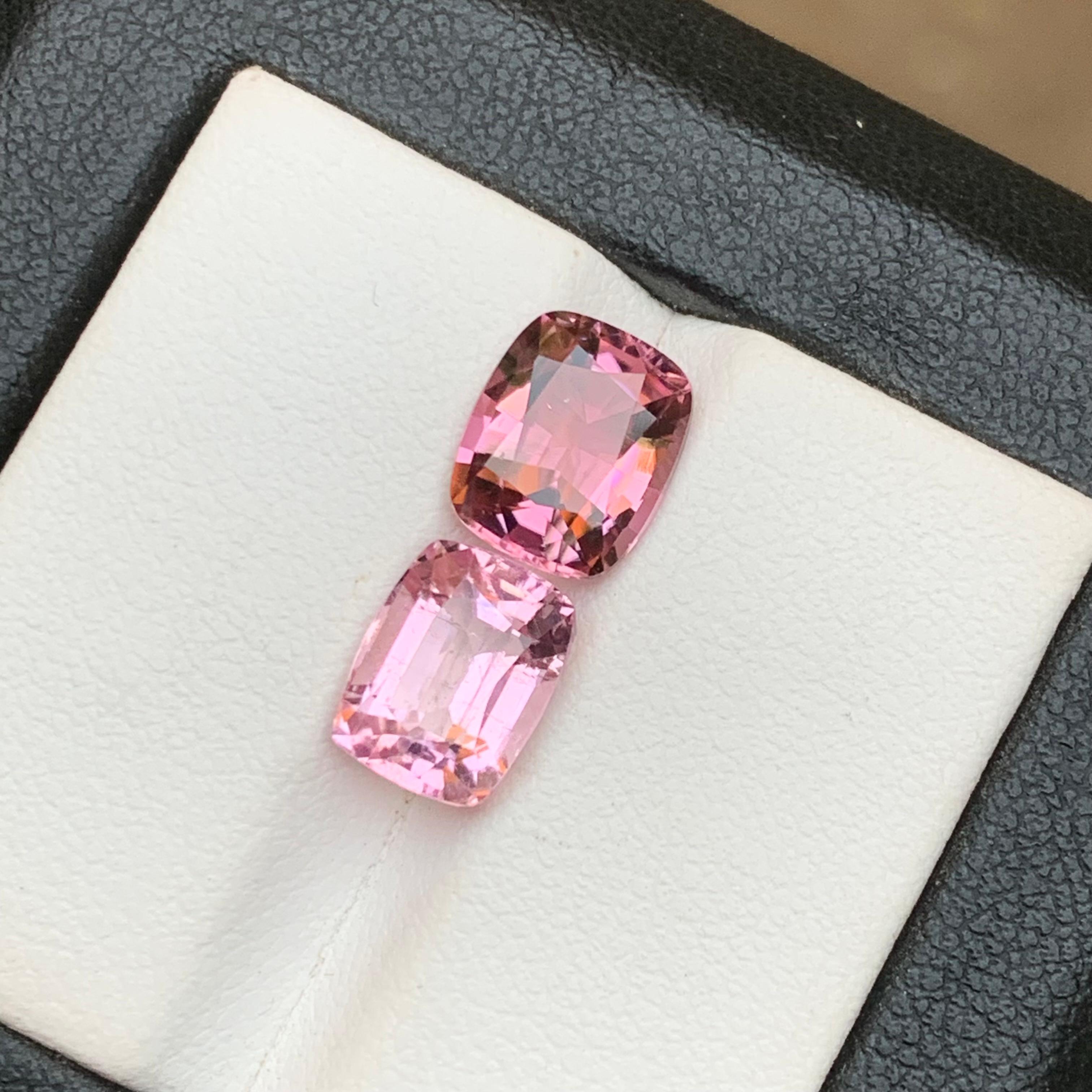 Contemporary Pink & a Baby Pink Natural Tourmaline Loose Gemstones 5 Ct Cushion Cut-Jewelry For Sale