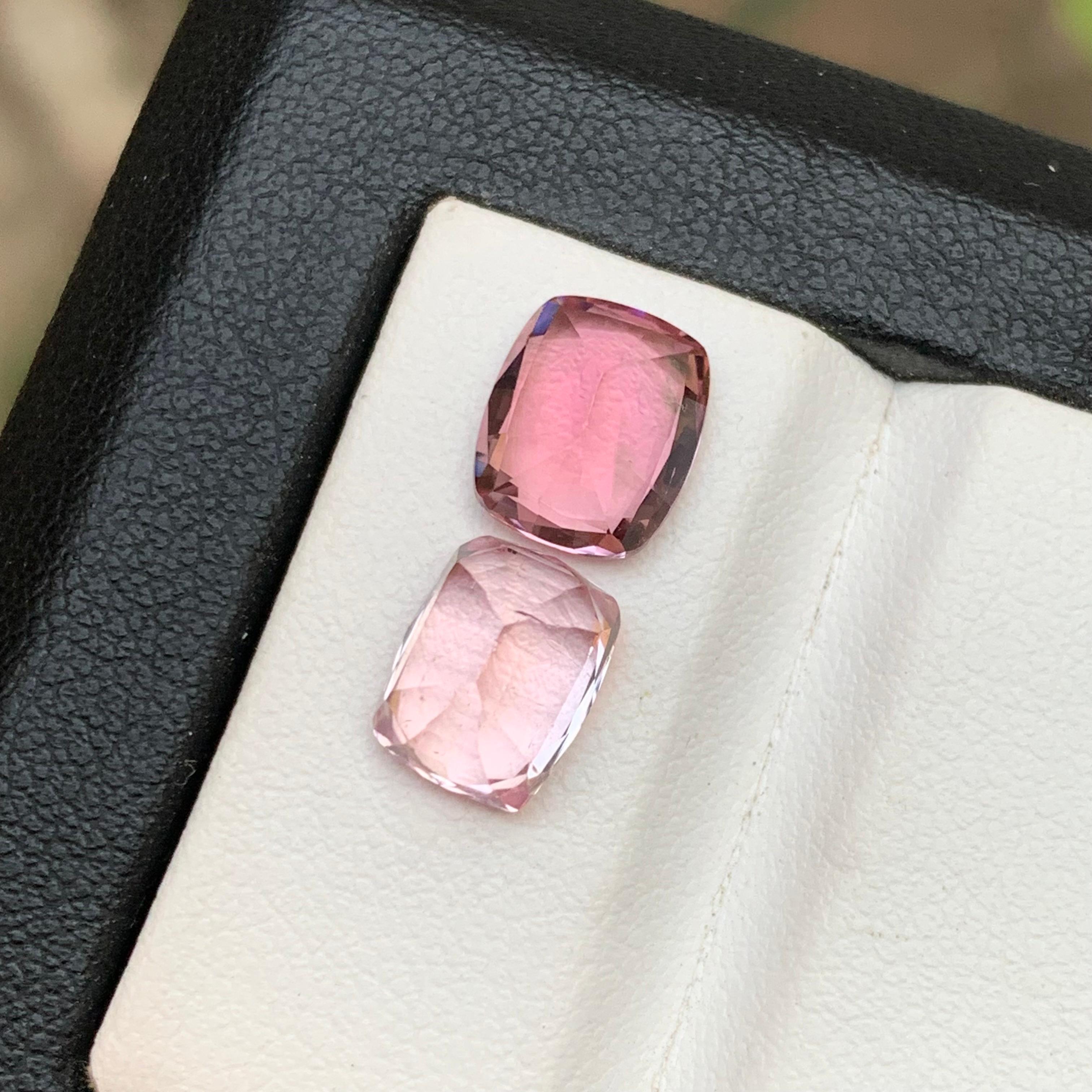 Pink & a Baby Pink Natural Tourmaline Loose Gemstones 5 Ct Cushion Cut-Jewelry In New Condition For Sale In Peshawar, PK