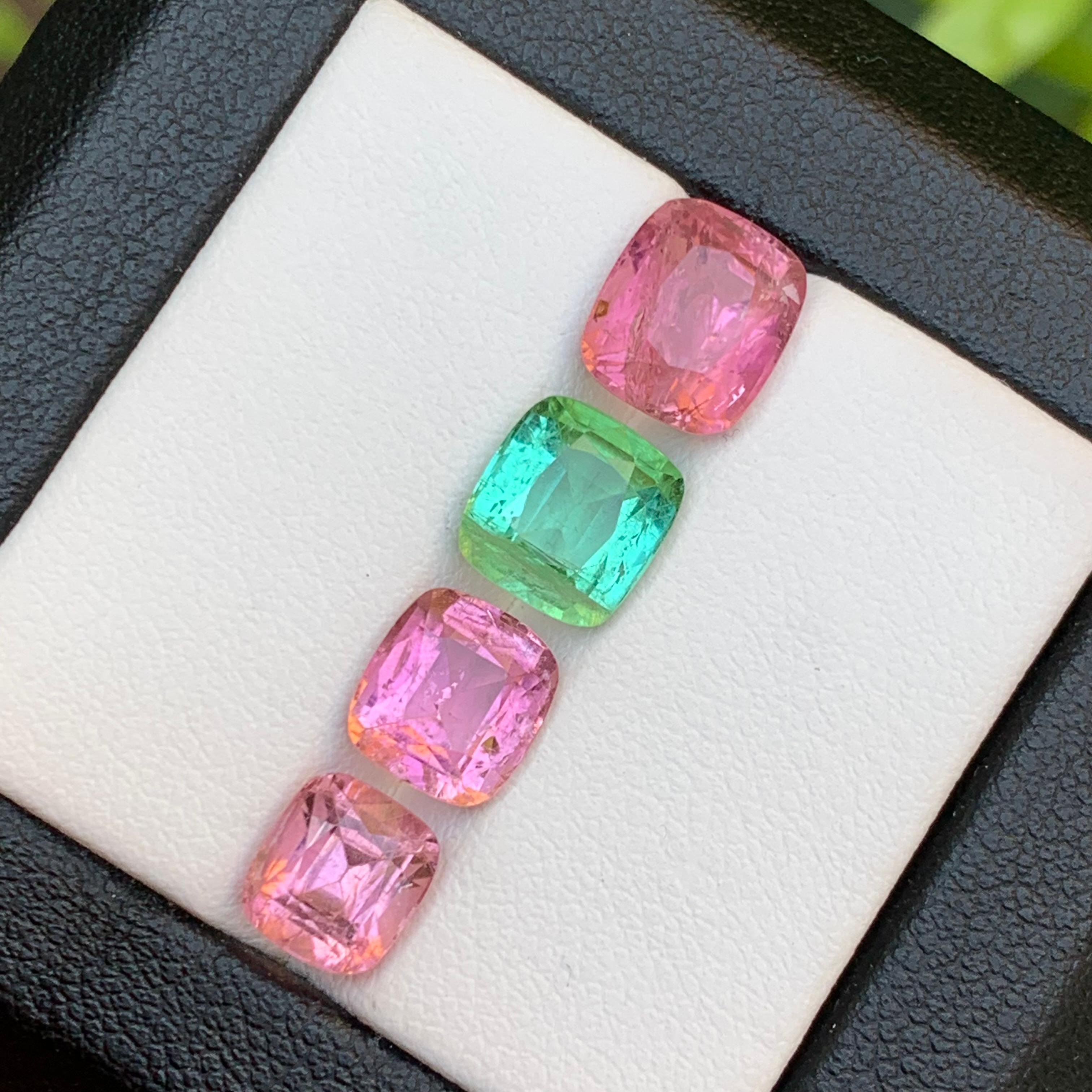Pink & a Vibrant Green Natural Tourmaline Loose Gemstones Lot 8.65Ct Cushion Cut en venta 4