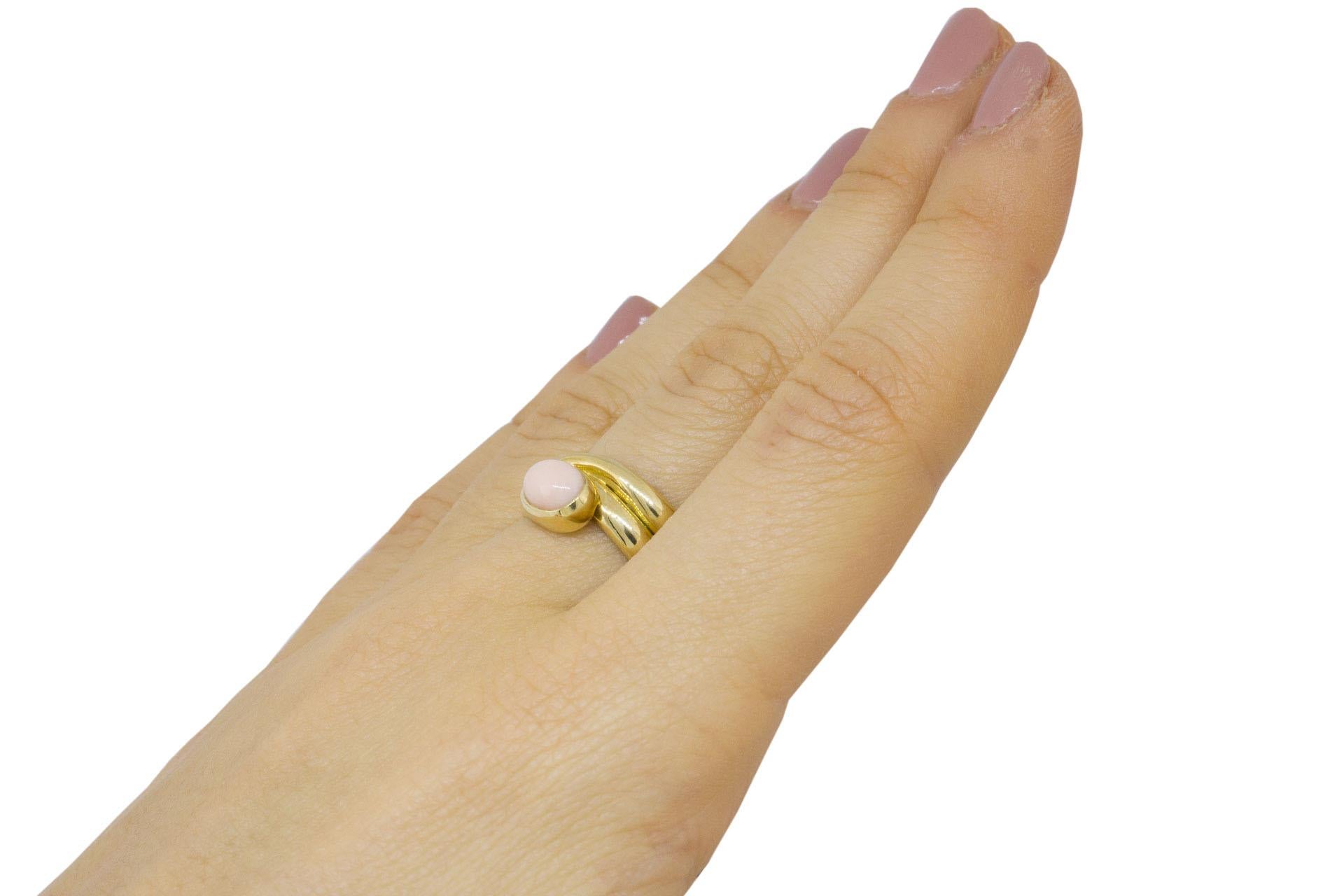 Pink Coral Yellow Gold Ring For Sale 2