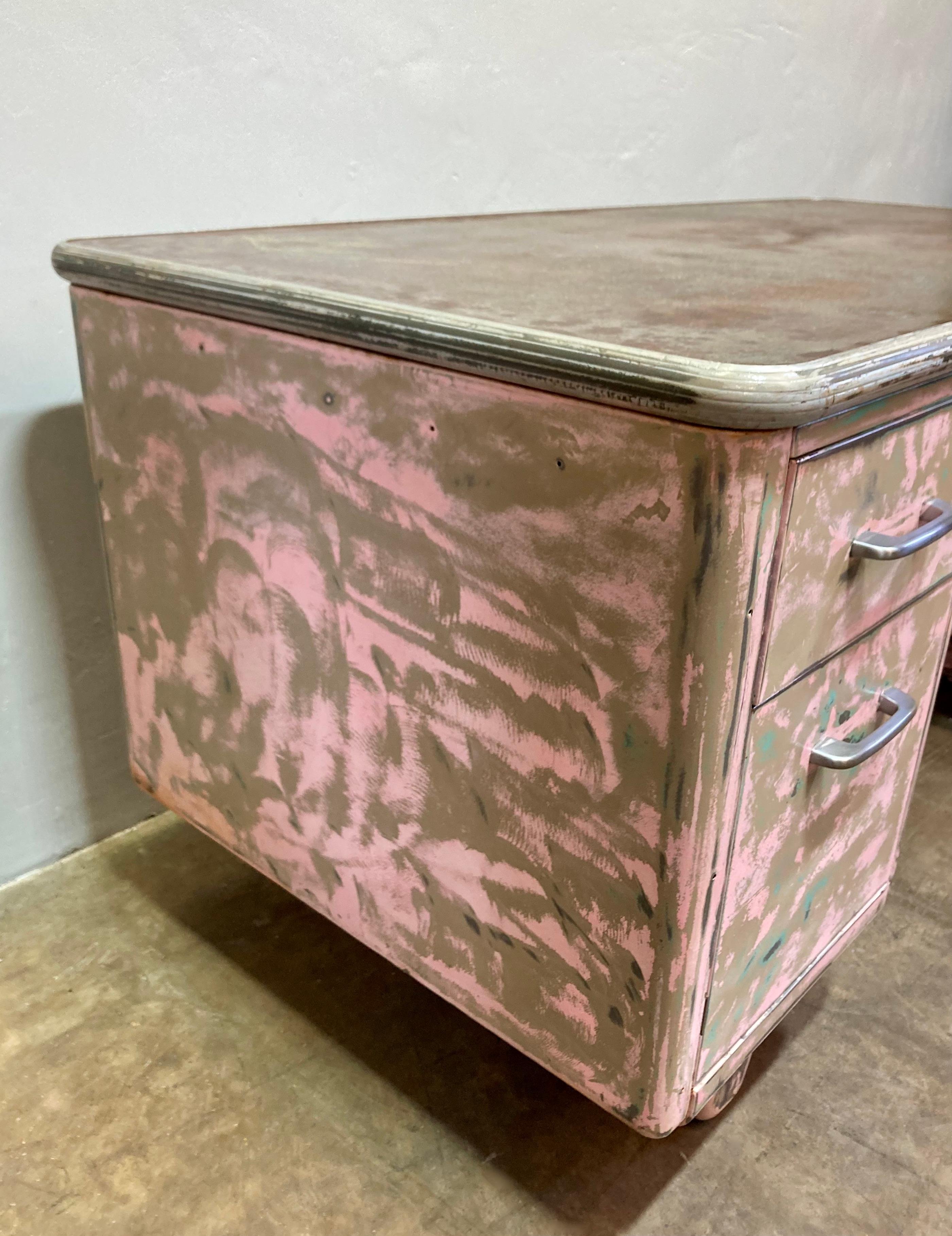 20th Century Pink Allsteel Bumper Top Desk For Sale