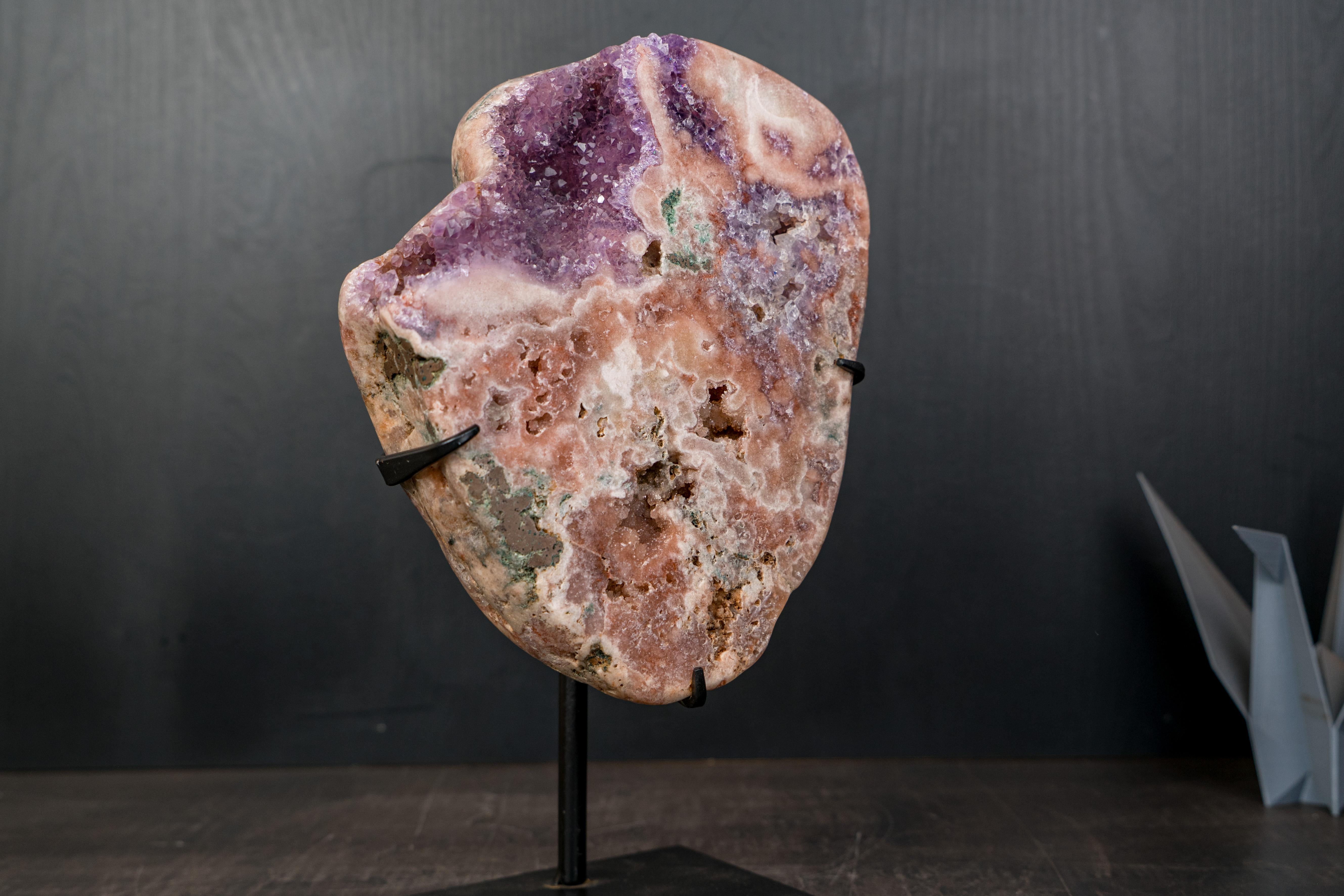 XXIe siècle et contemporain Pink Amethyst Geode on Stand with Natural Purple Amethyst Druzy en vente