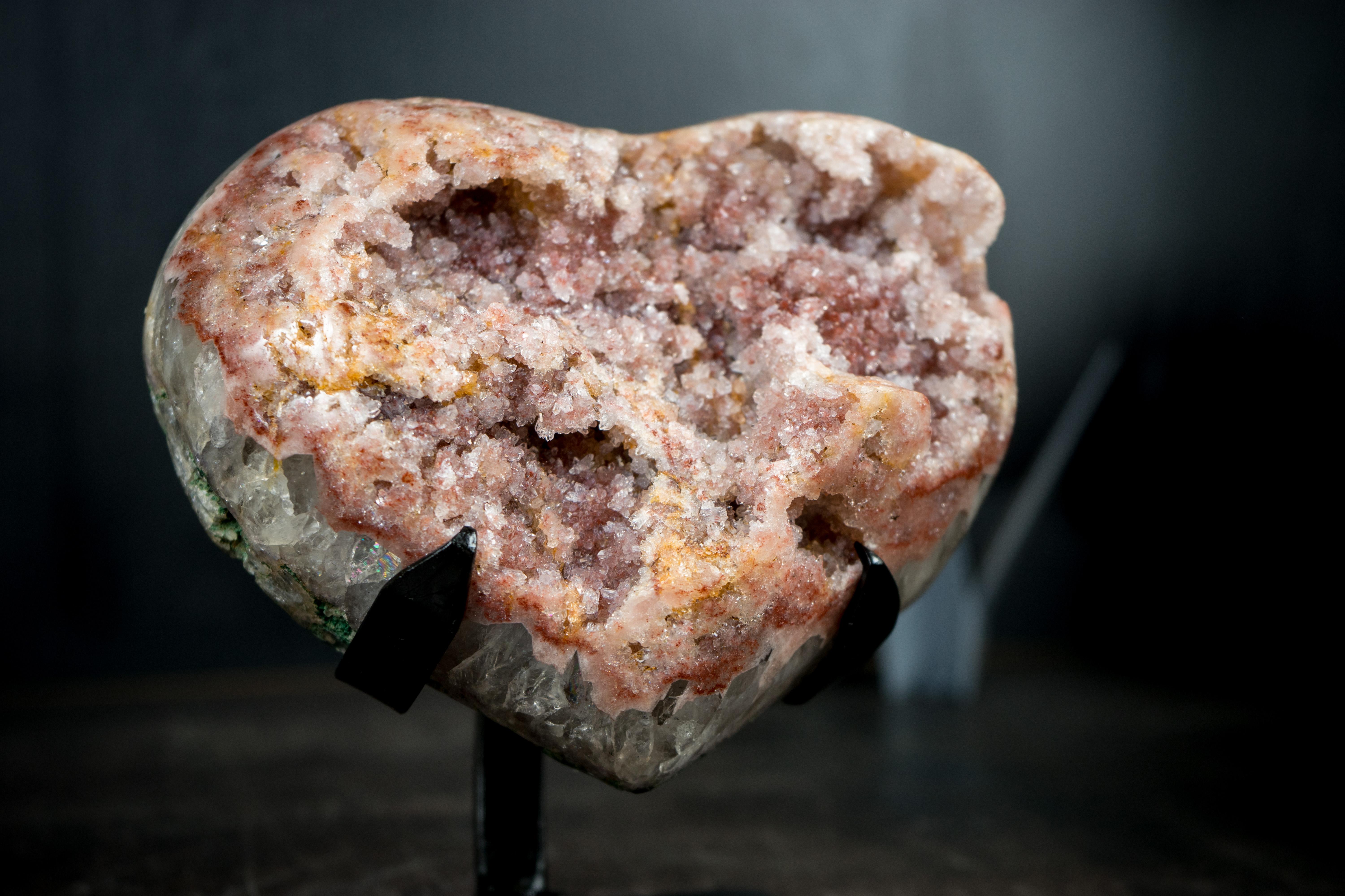 Cuore di ametista rosa con rara ametista rosa druzy, regalo di cristallo di piccole dimensioni in vendita 4