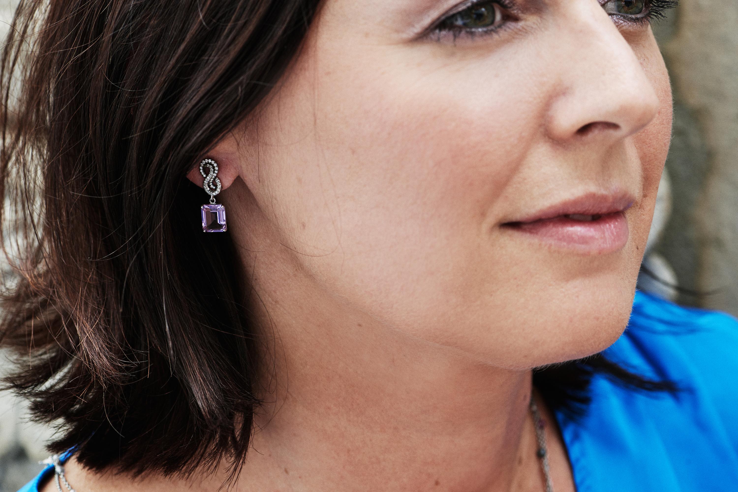 Modern Pink Amethyst White Diamonds Platin Earrings and Ring Suite For Sale