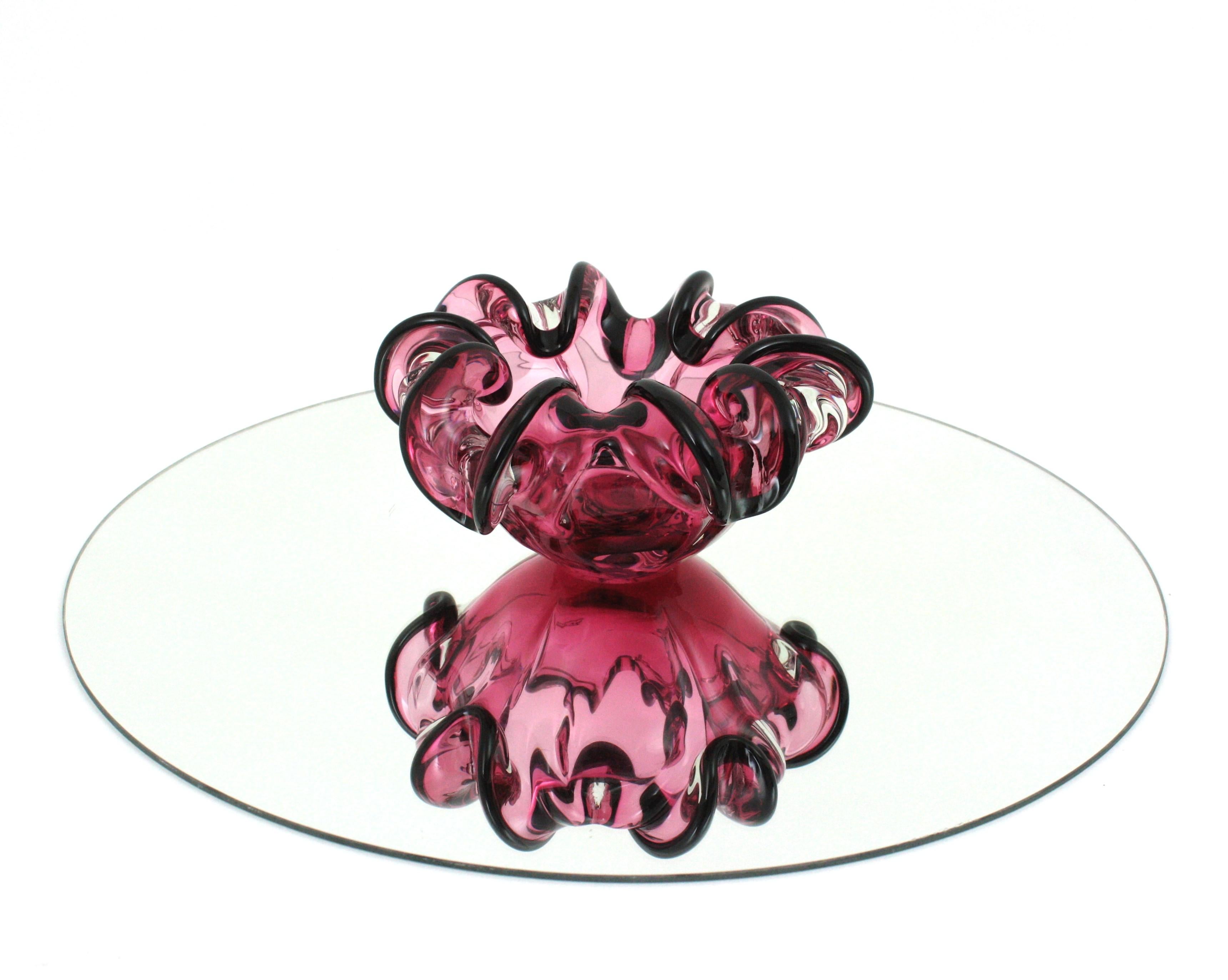 Rosa und schwarze Sommero Murano-Blumenschale aus Kunstglas, 1950er Jahre im Angebot 2