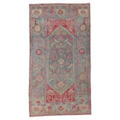 Antiker persischer Malayer-Teppich in Rosa und Blau im Used-Look