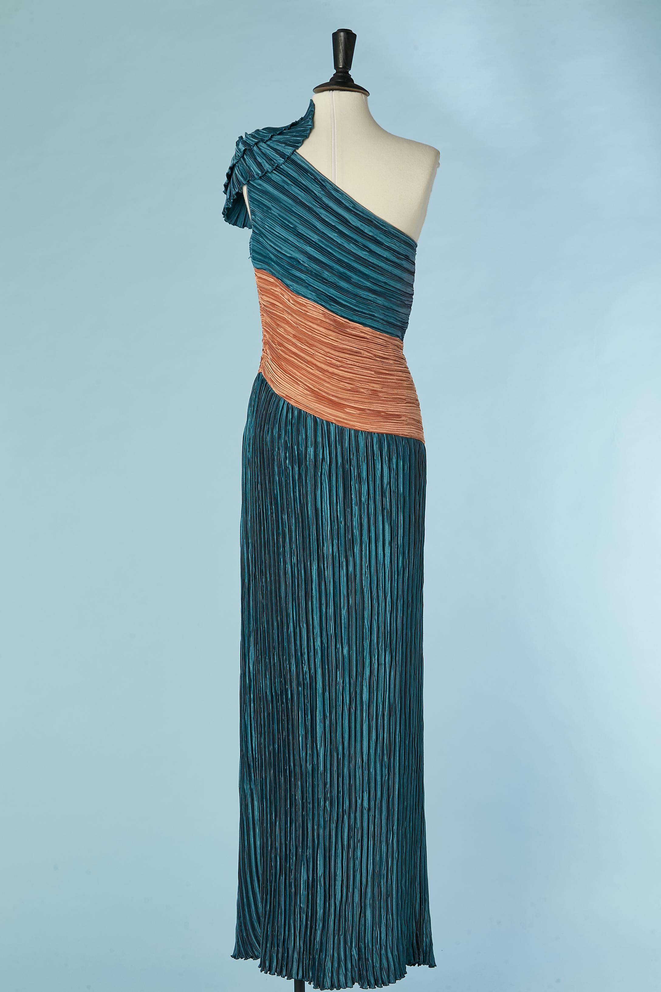 Pink and blue pleated asymmetrical evening dress Circa 1980's For Sale 2