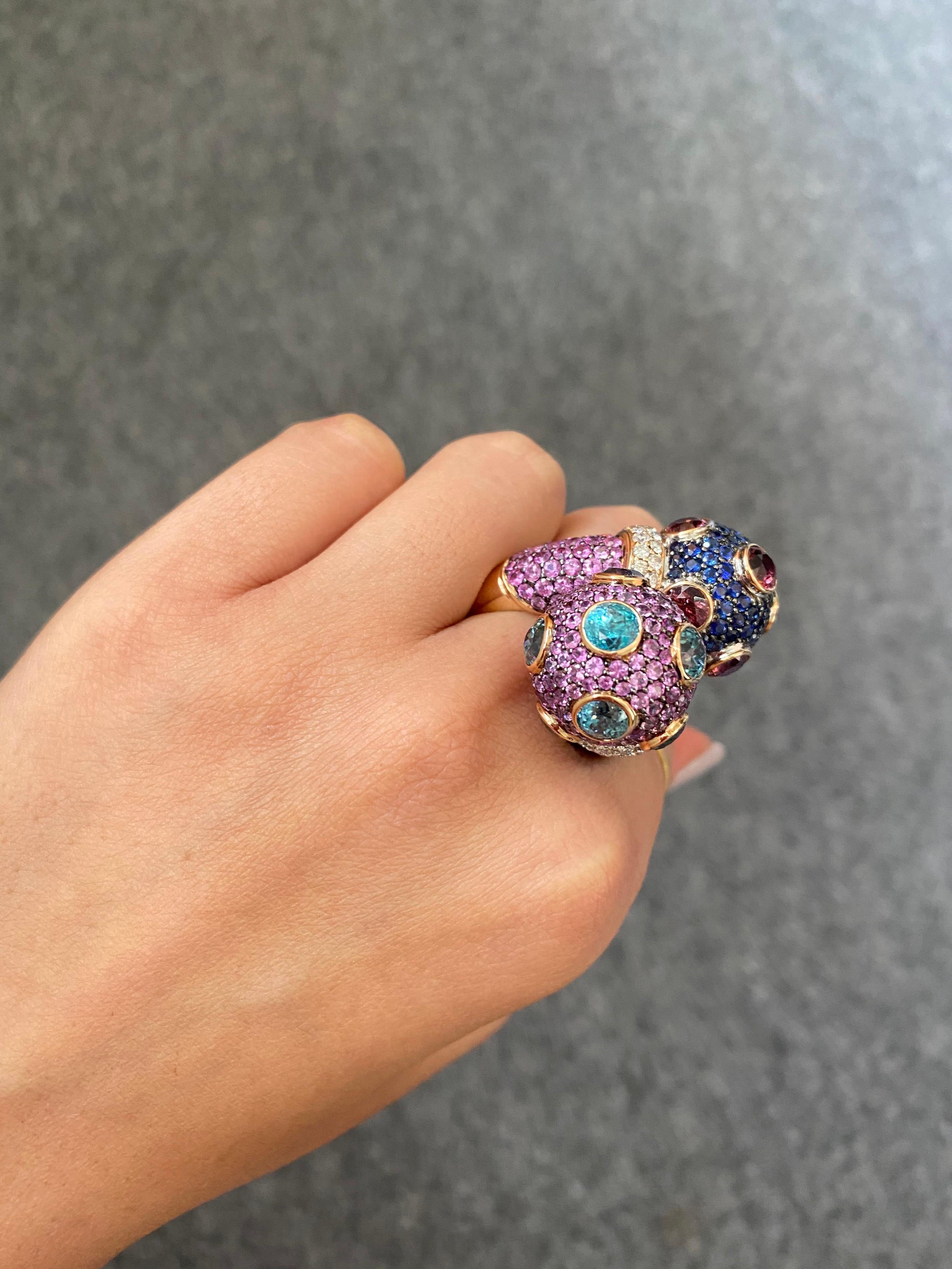 Pink and Blue Sapphire 18 Karat Gold Cocktail Ring 1