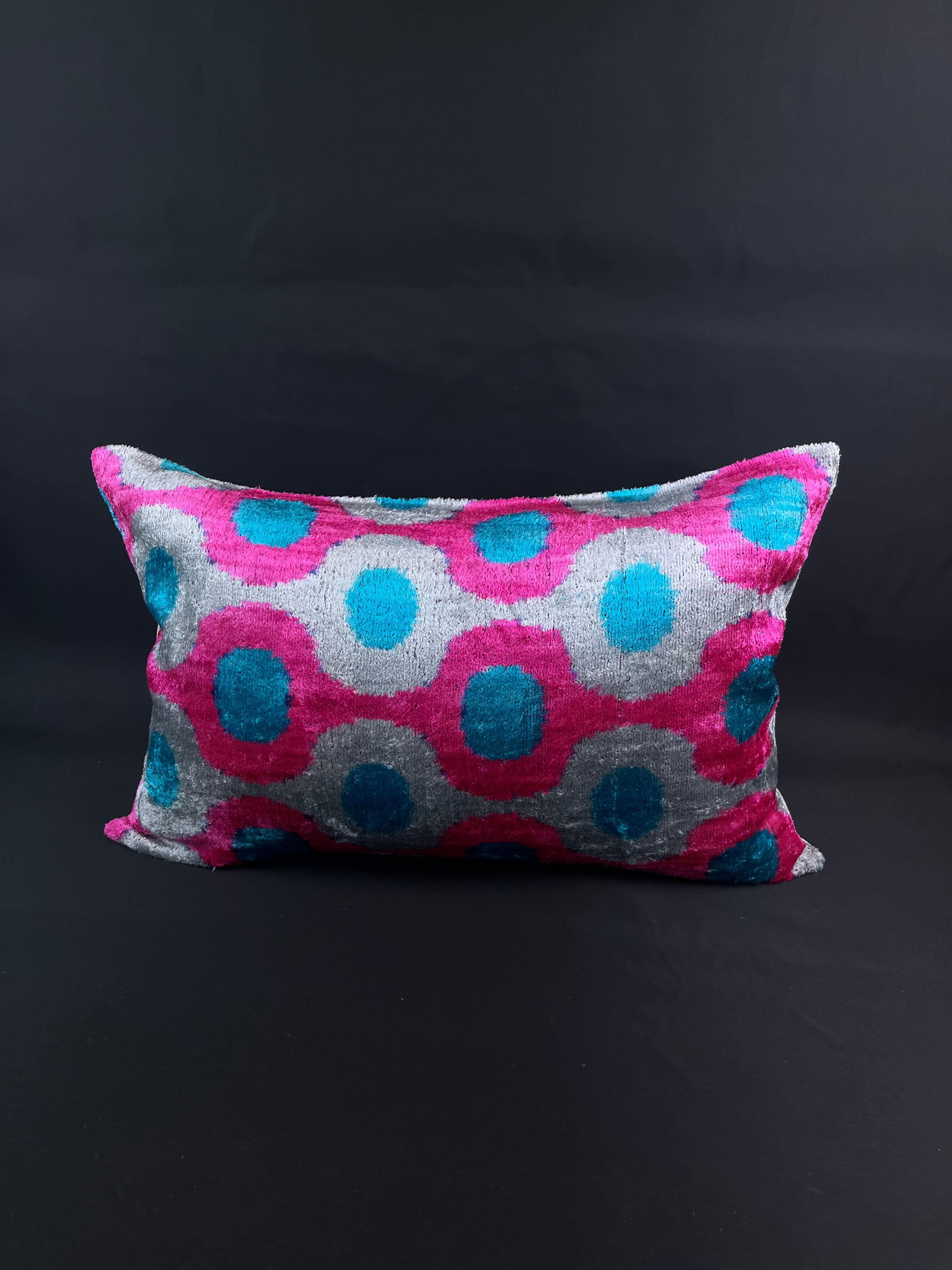 Pink and Blue Velvet Silk Ikat Pillow Cover In New Condition In Houston, TX