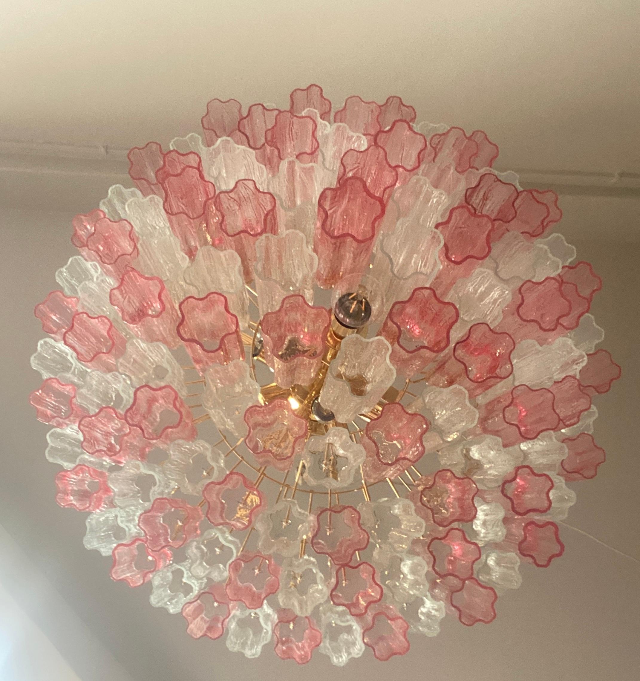 Lampadario o plafoniera Tronchi in vetro di Murano rosa e trasparente di grandi dimensioni in vendita 2