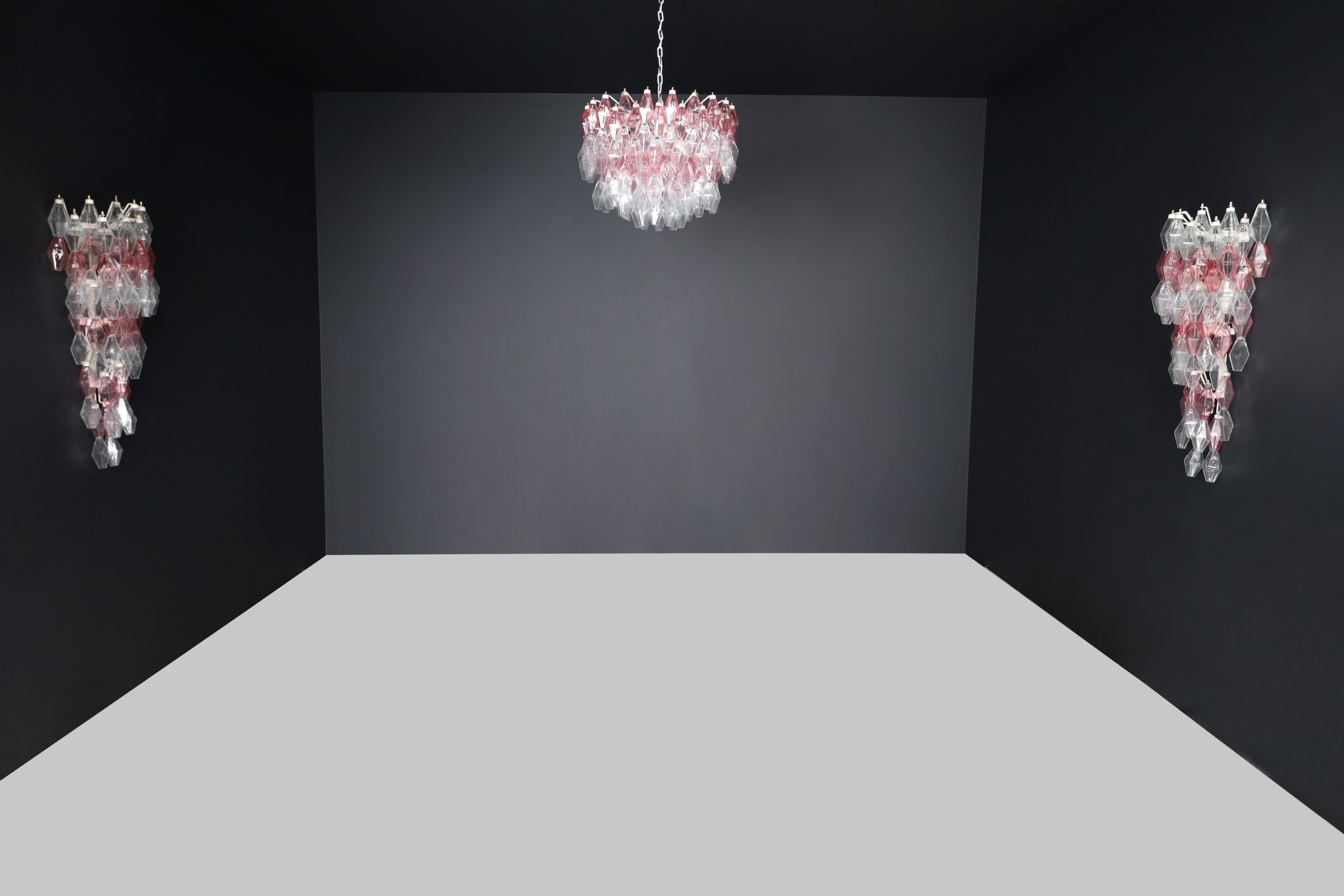 Pink and Clear polyhedral-shaped Murano glass Grand Chandelier att. Carlo Scarpa For Sale 2