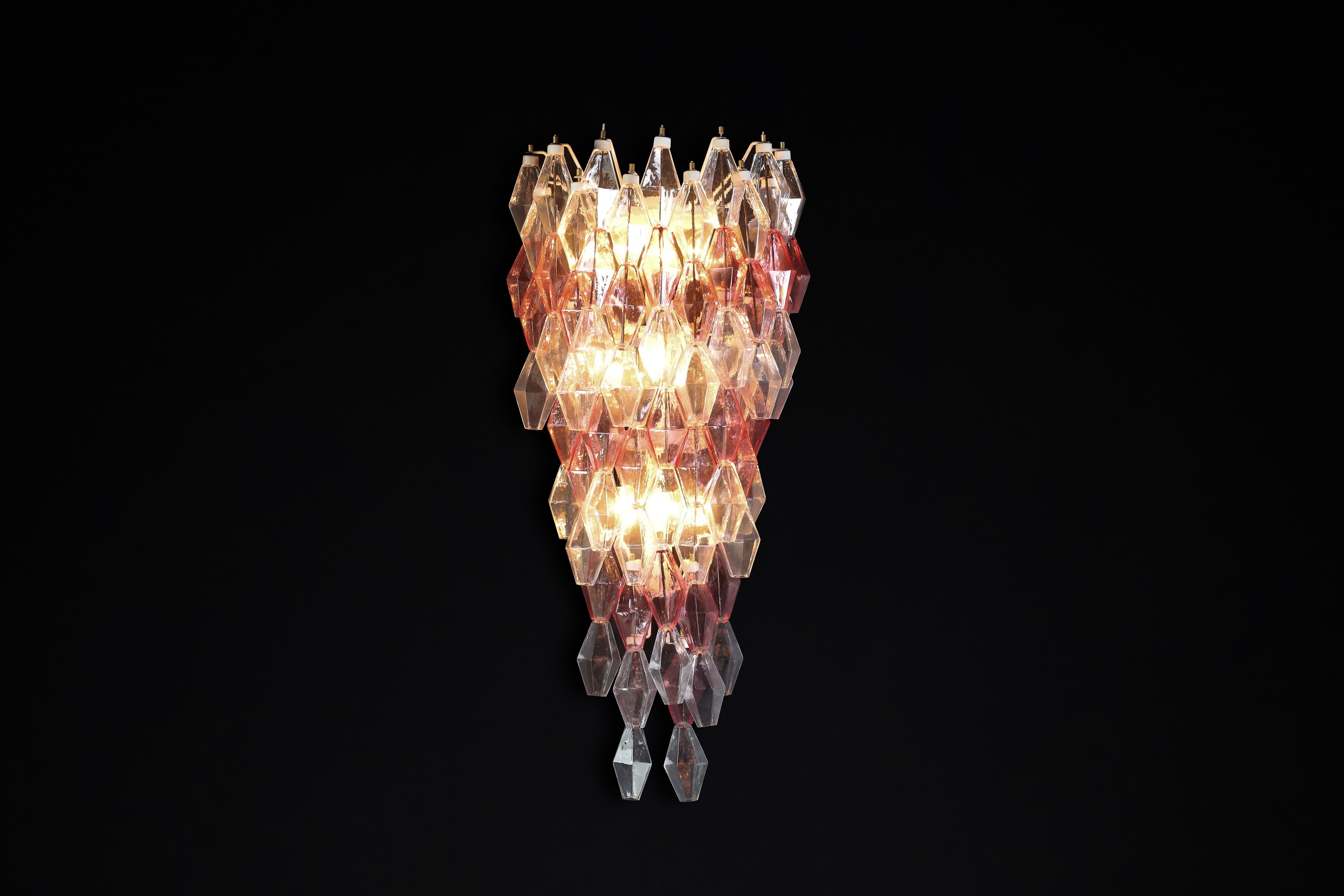 Pink and Clear polyhedral-shaped Murano glass Large Wall Chandeliers Att. Scarpa For Sale 3