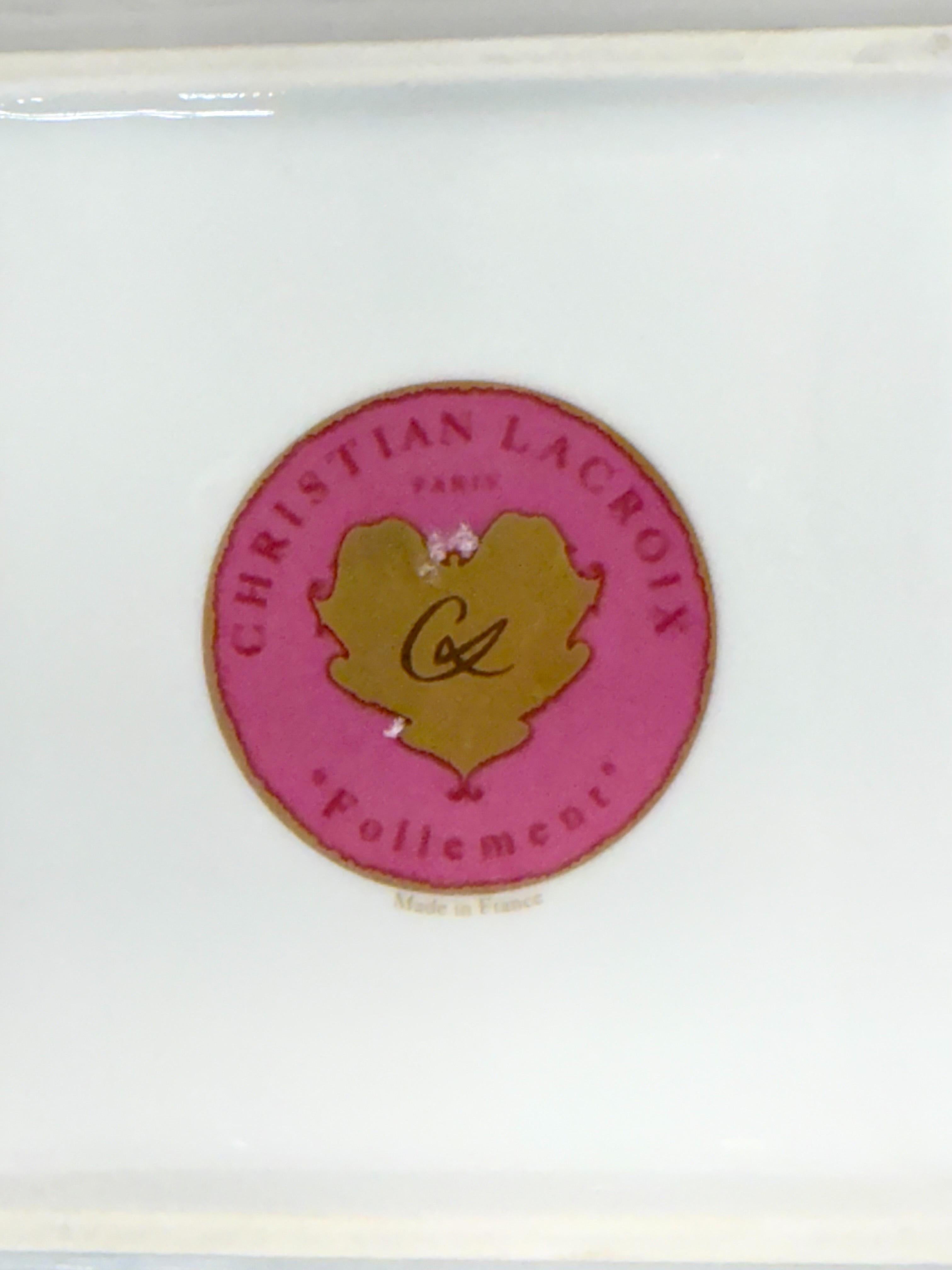 XX secolo Piatto da portata in porcellana rosa e oro di Christian Lacroix in vendita