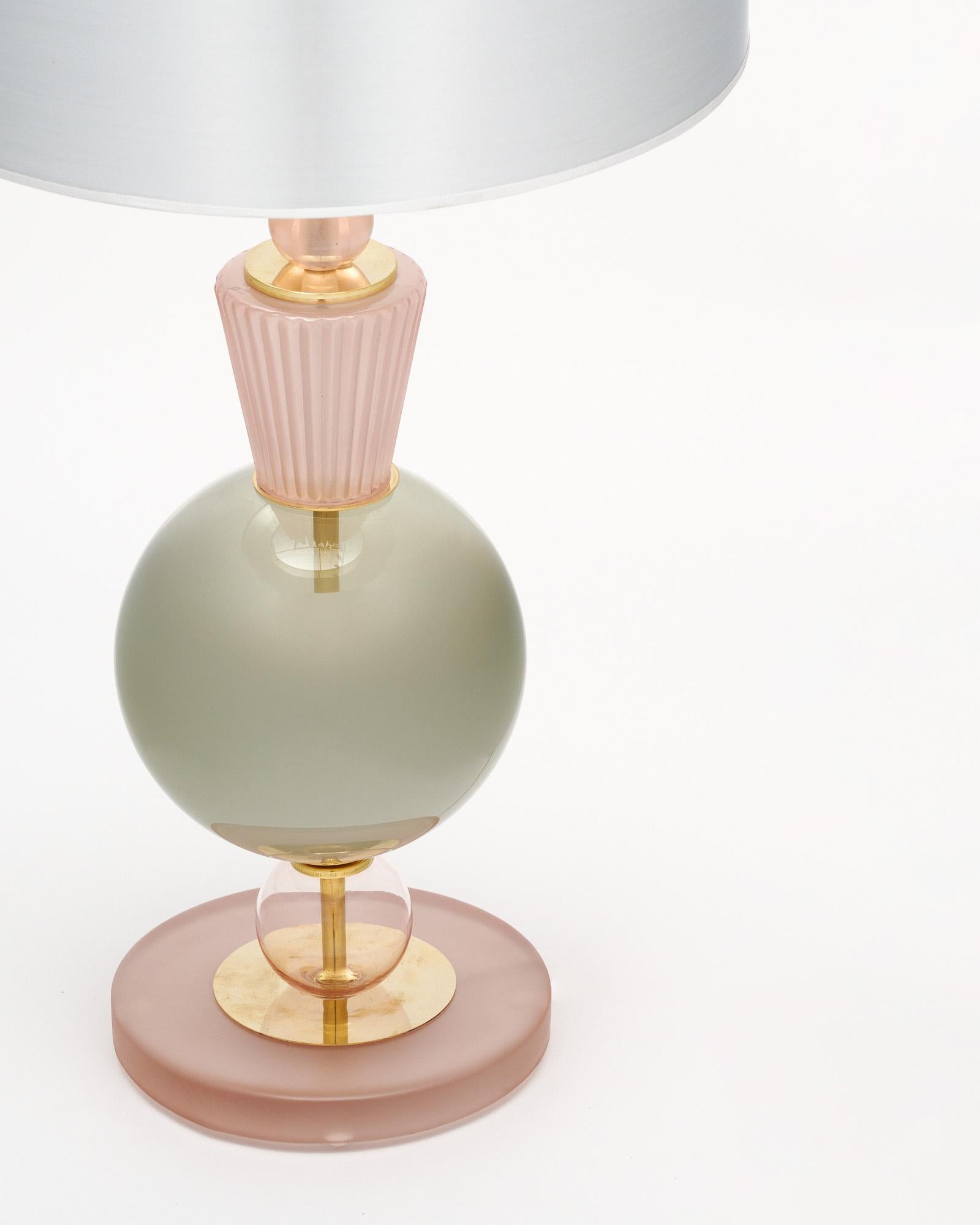 Ottone Lampade in vetro di Murano rosa e grigio in vendita