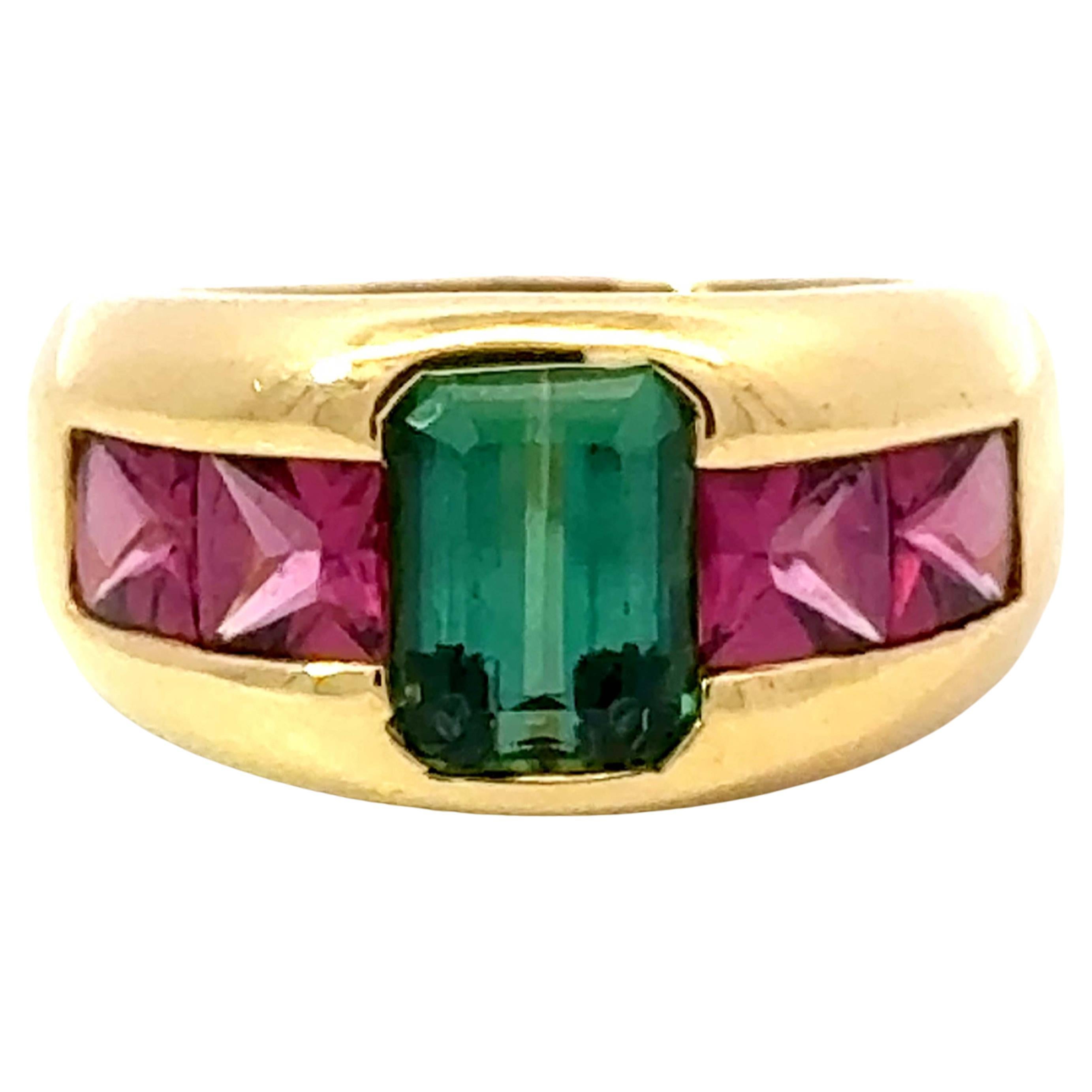 Ring aus 18 Karat Gelbgold mit rosa und grünem Turmalin im Angebot