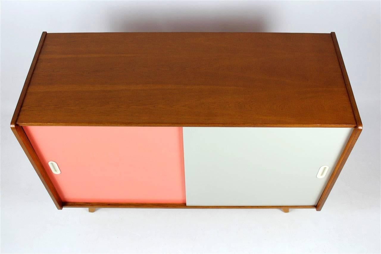 Czech Pink and Grey Sideboard by Jiří Jiroutek for Interiér Praha, 1960s