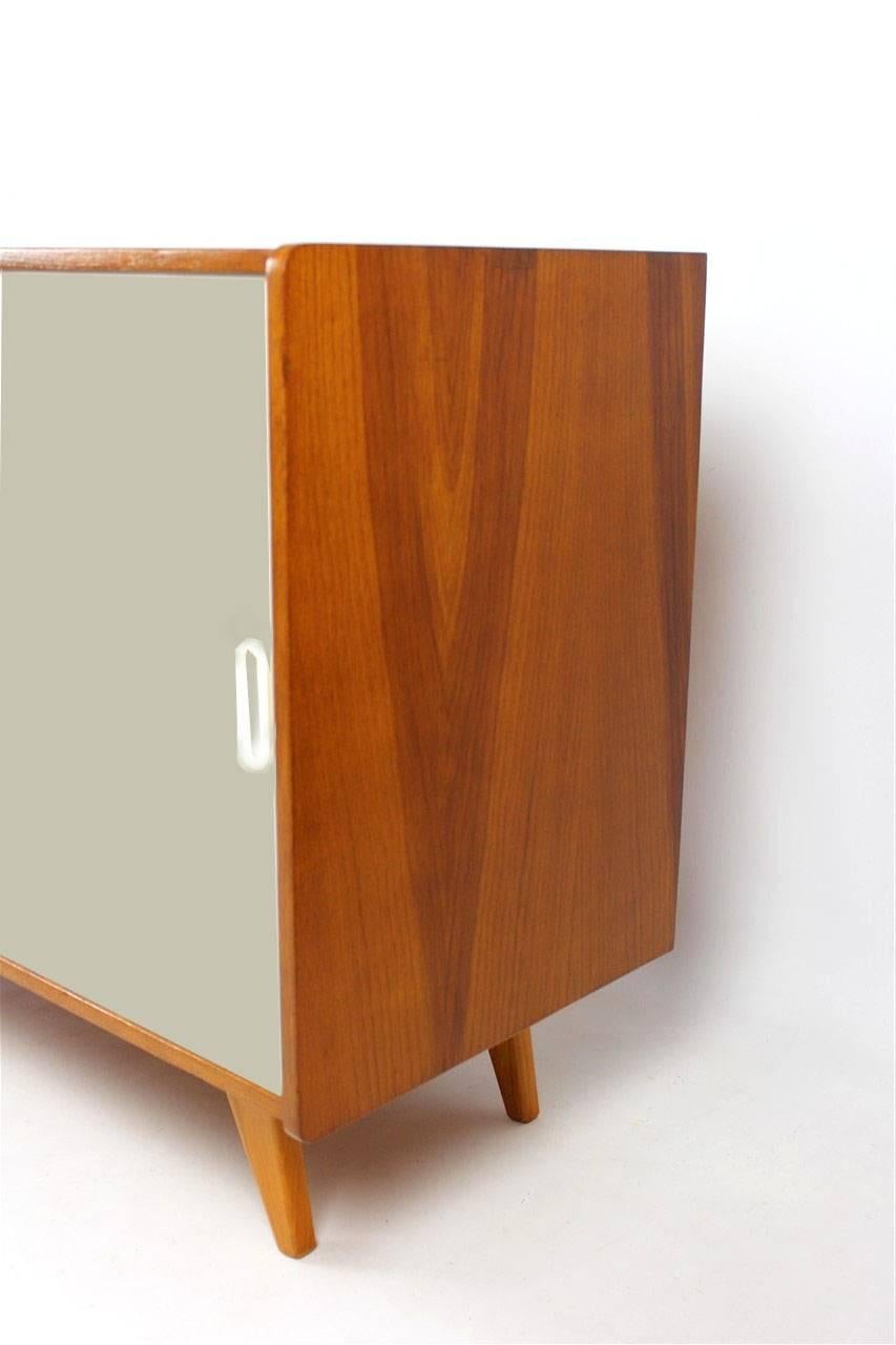 Pink and Grey Sideboard by Jiří Jiroutek for Interiér Praha, 1960s In Good Condition In Żory, PL