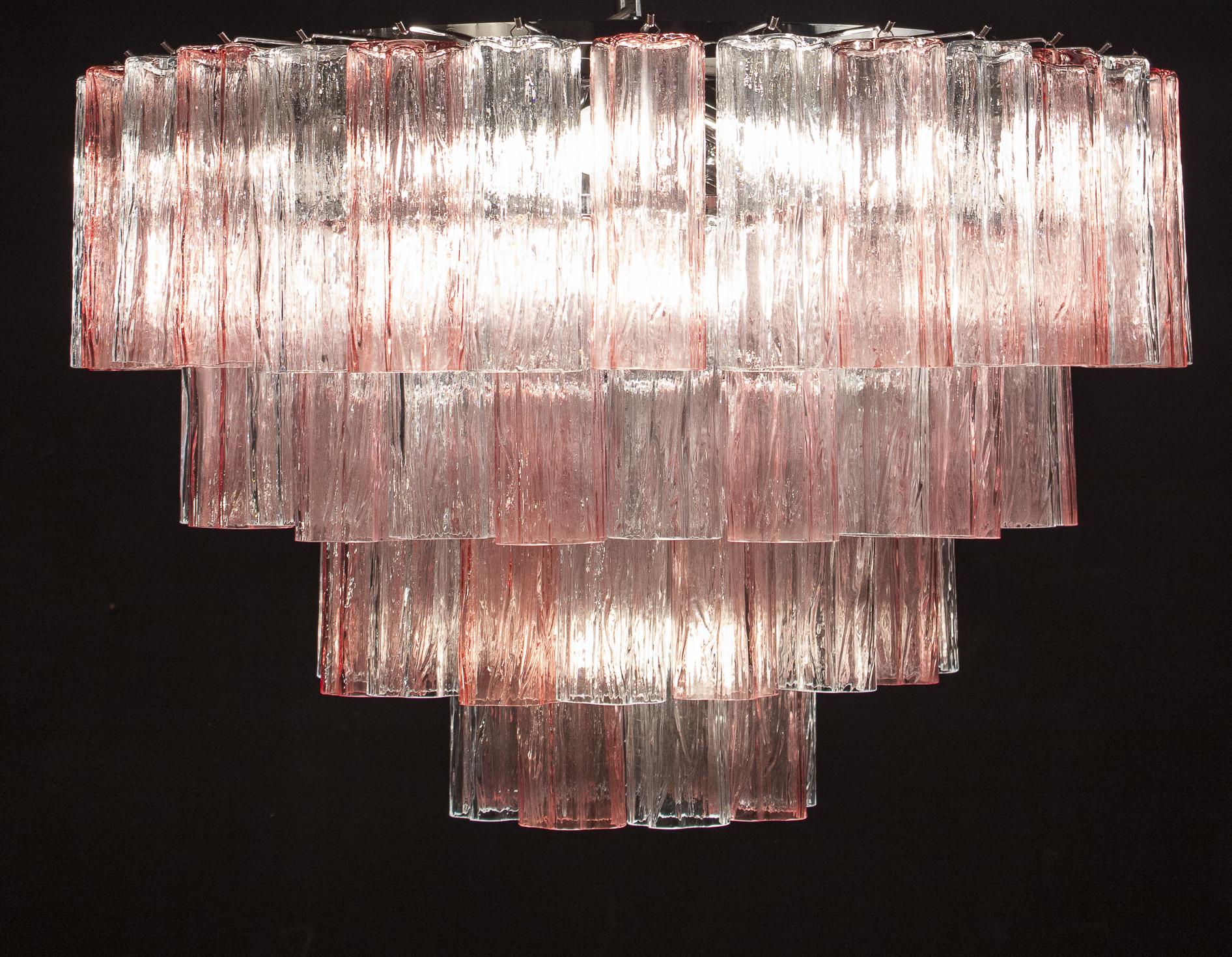 Pink and Ice Color Large Italian Murano Glass Tronchi Chandelier In New Condition For Sale In Rome, IT