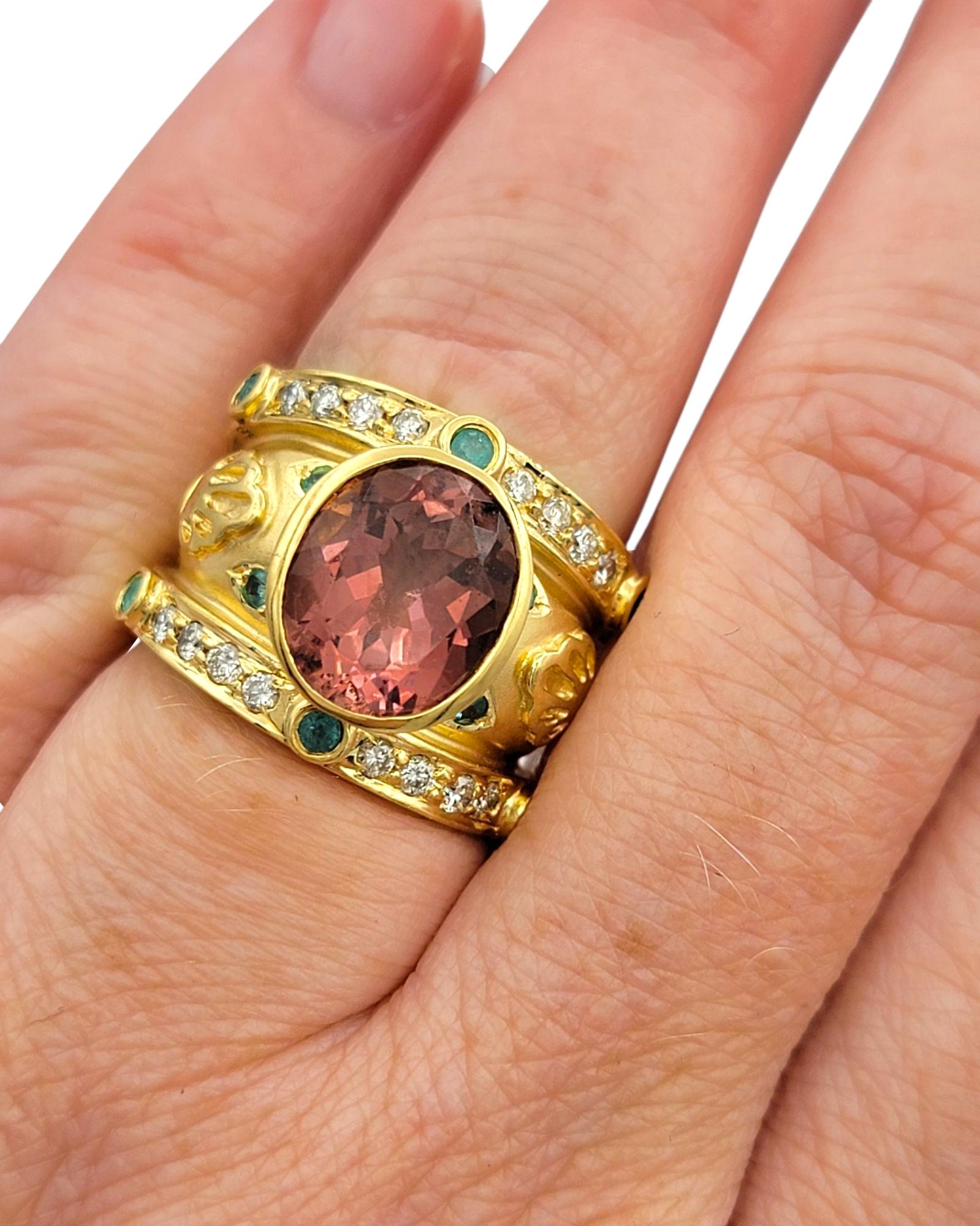 Pink and Paraiba Tourmaline Etruscan Style Band Ring in 18 Karat Yellow Gold For Sale 3