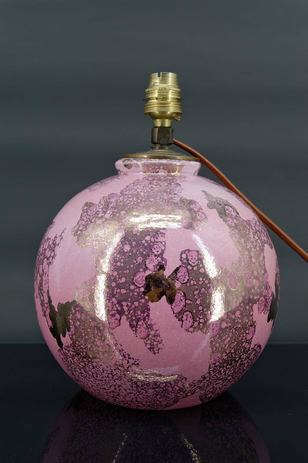 Mid-20th Century Pink and pearly ceramic ball lamp by Marguerite Briansau, Art Deco, France, 1930 For Sale