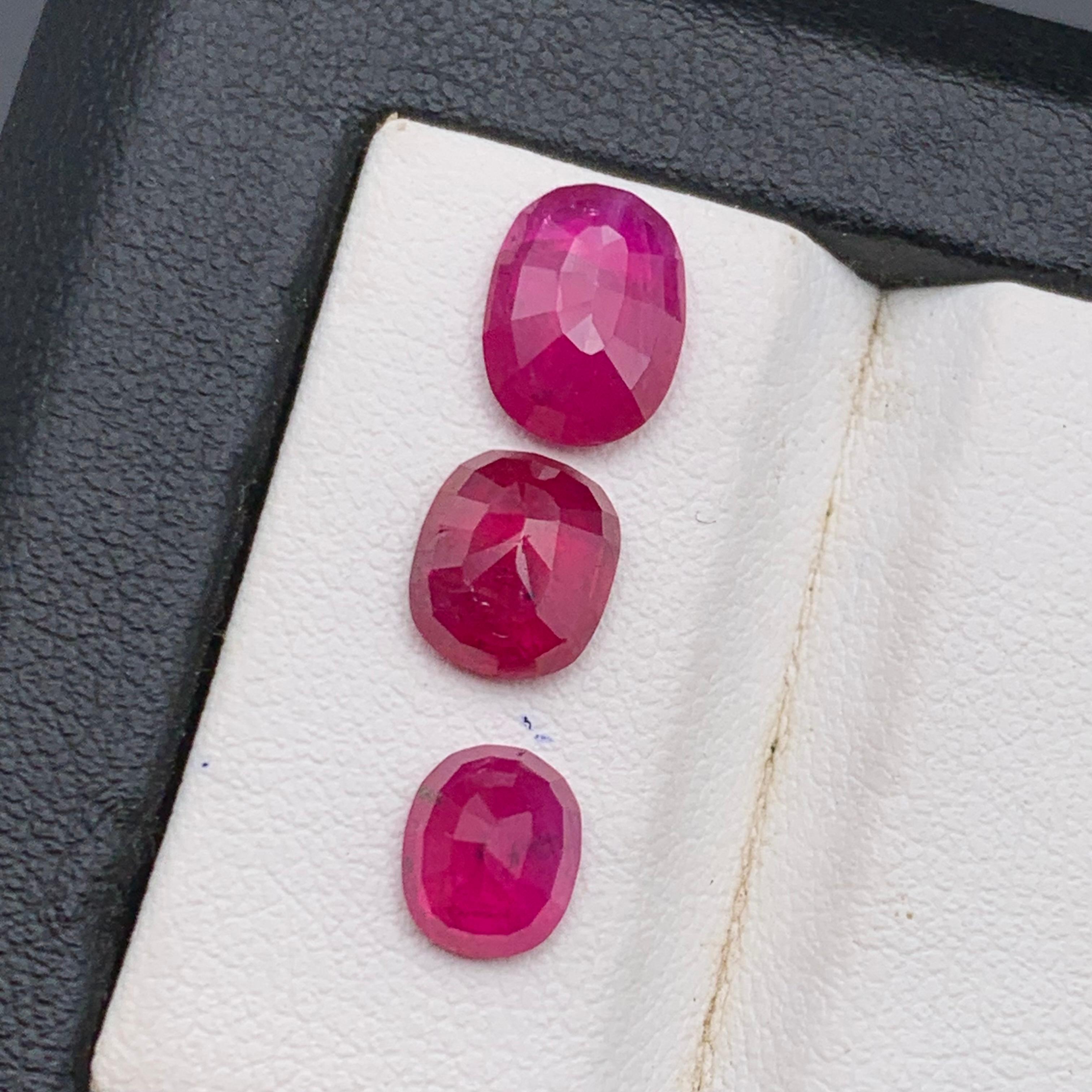 Rubino rosa e rosso 4,50 carati taglio ovale gemme naturali sfuse - pacco misura gioielli in vendita 7