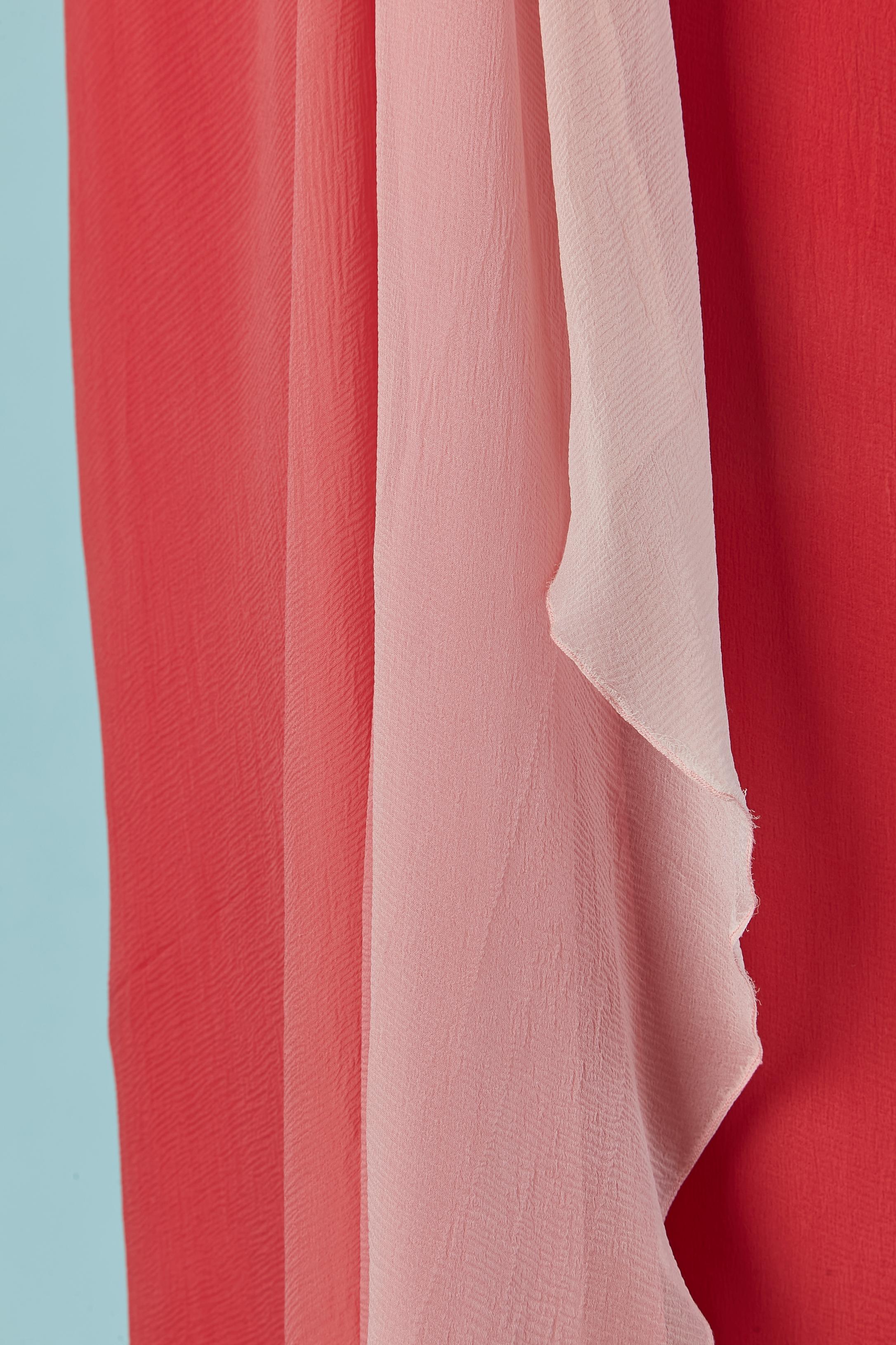 Vestido de noche bustier de gasa de seda rosa y roja con drapeado Bob Mackie para Saks en Excelente estado para la venta en Saint-Ouen-Sur-Seine, FR